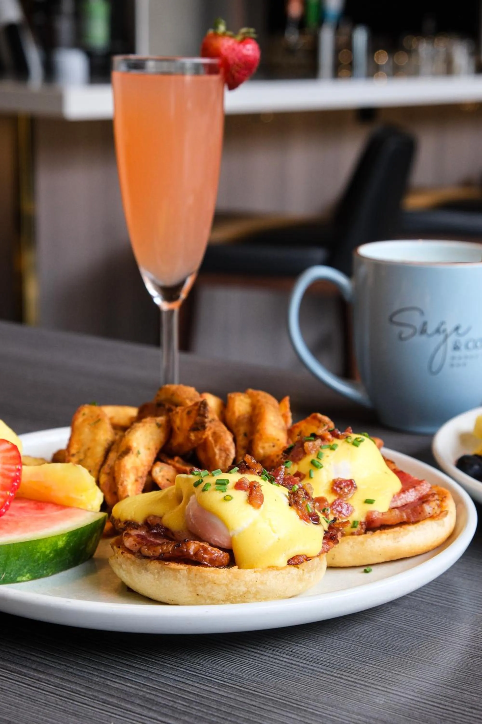 Restaurant/places to eat in Delta Hotels by Marriott Calgary South