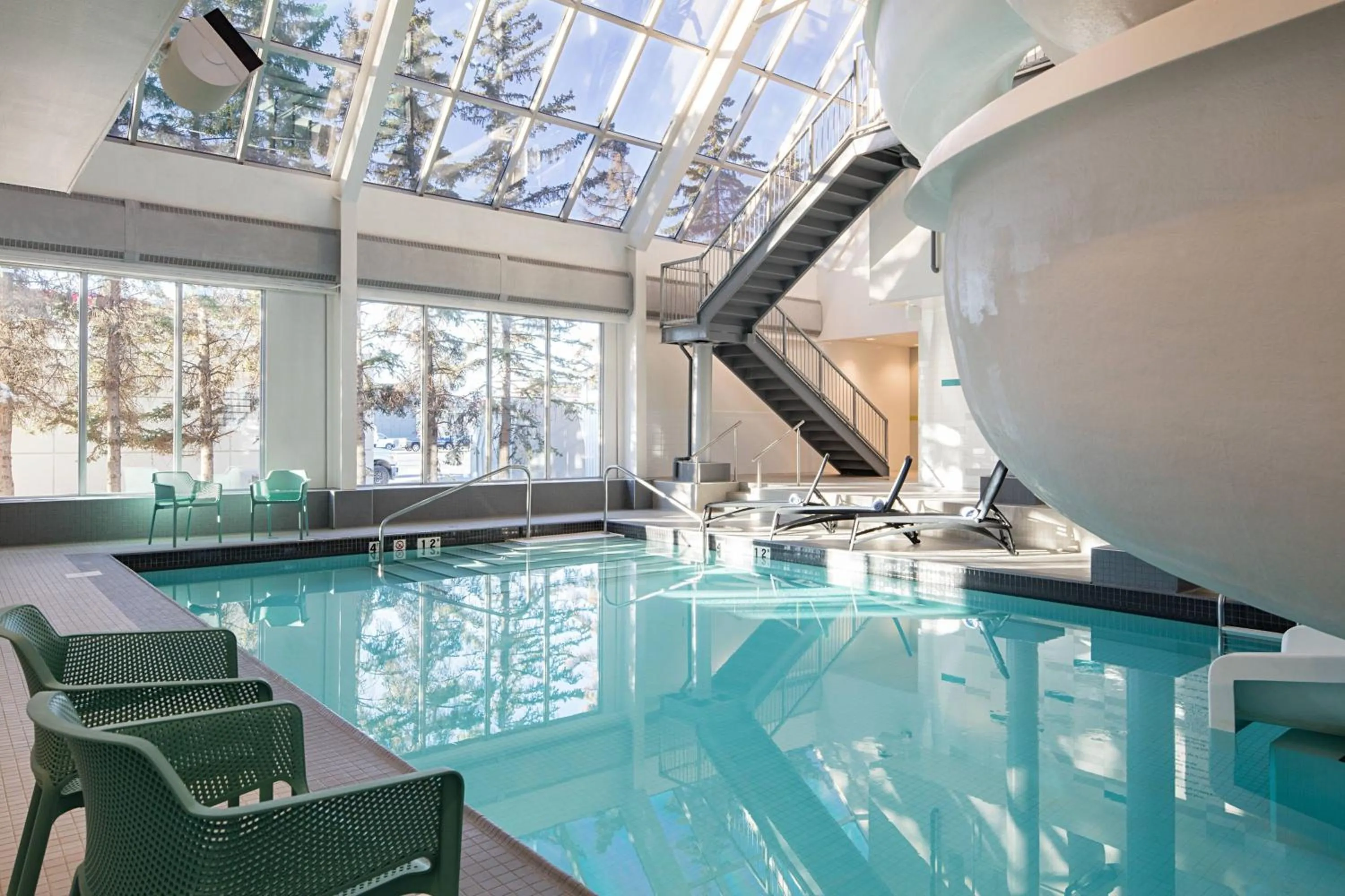Swimming pool in Delta Hotels by Marriott Calgary South