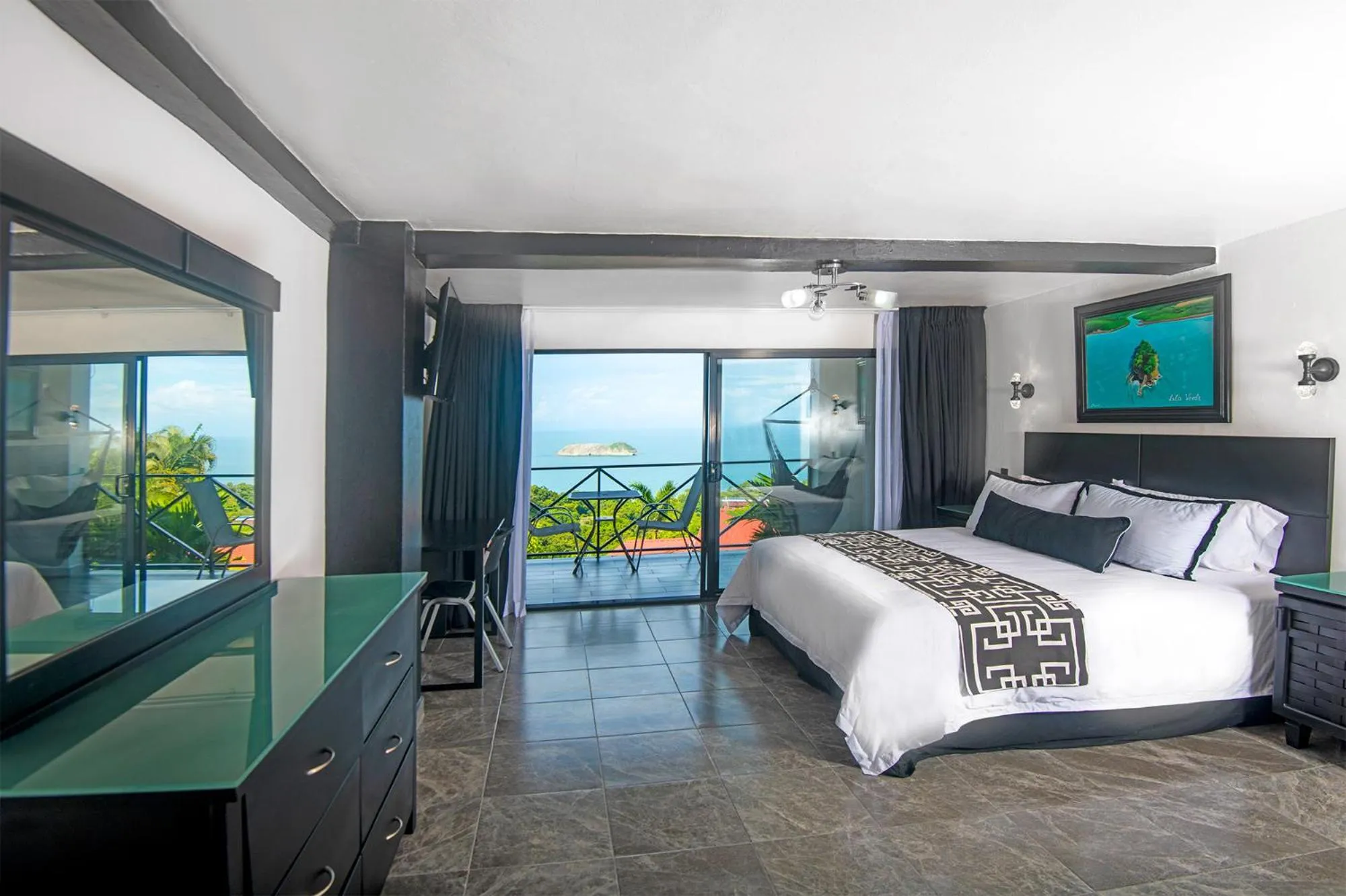 View (from property/room), Bed in Villa Roca Boutique Resort & Suites - ADULT ONLY