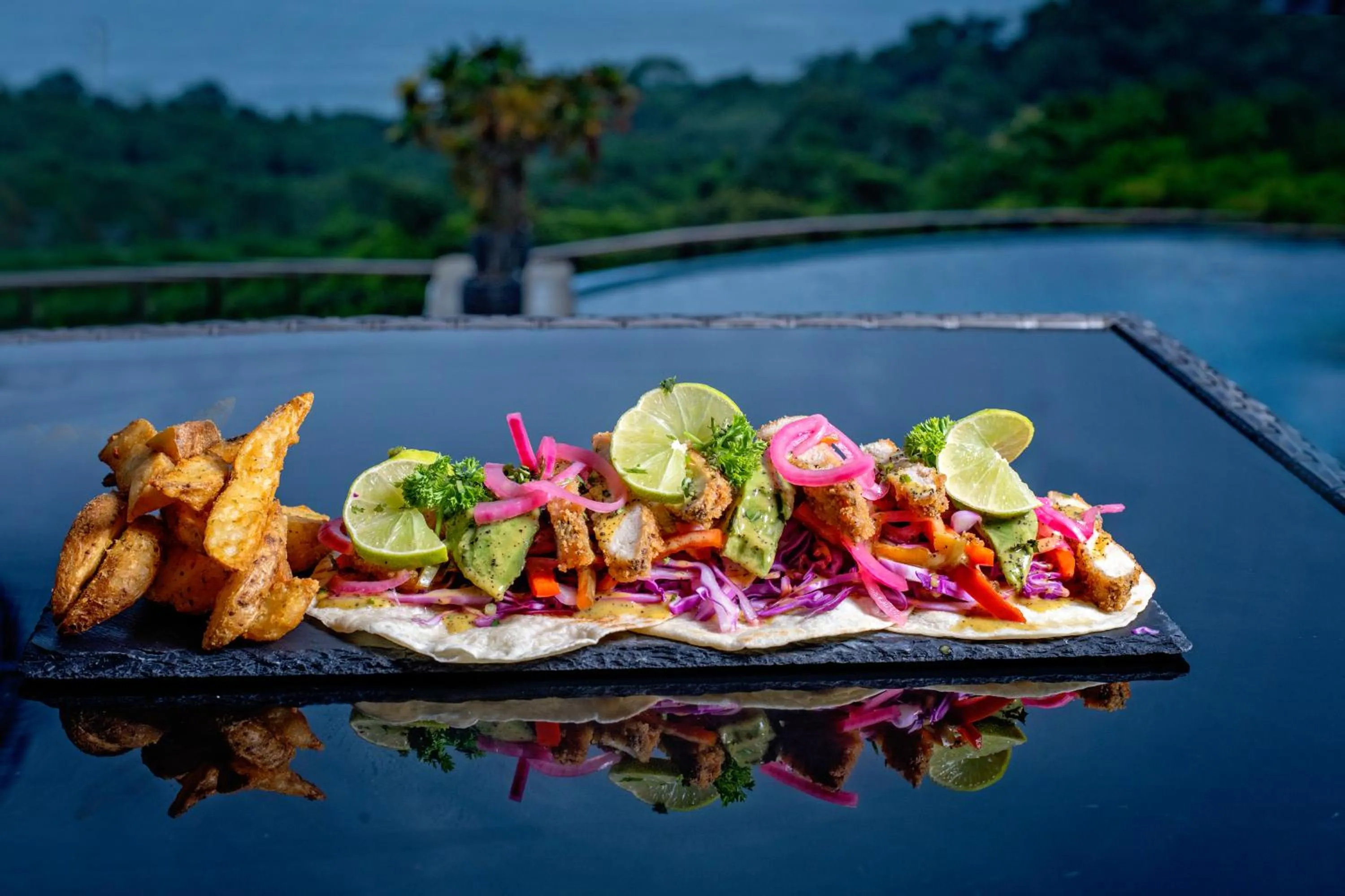 Restaurant/places to eat in Villa Roca Boutique Resort & Suites - ADULT ONLY