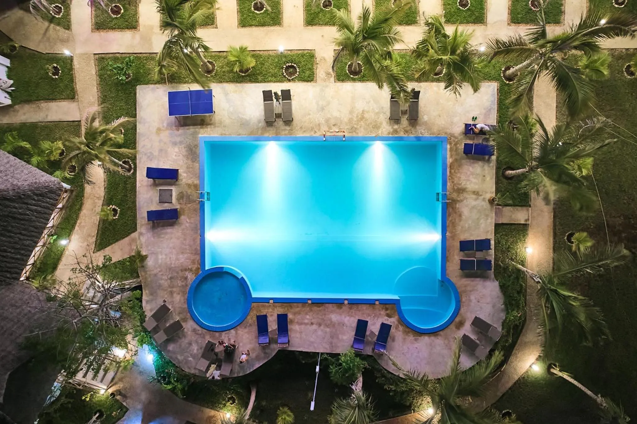 Swimming pool in Malika Nungwi Hotel