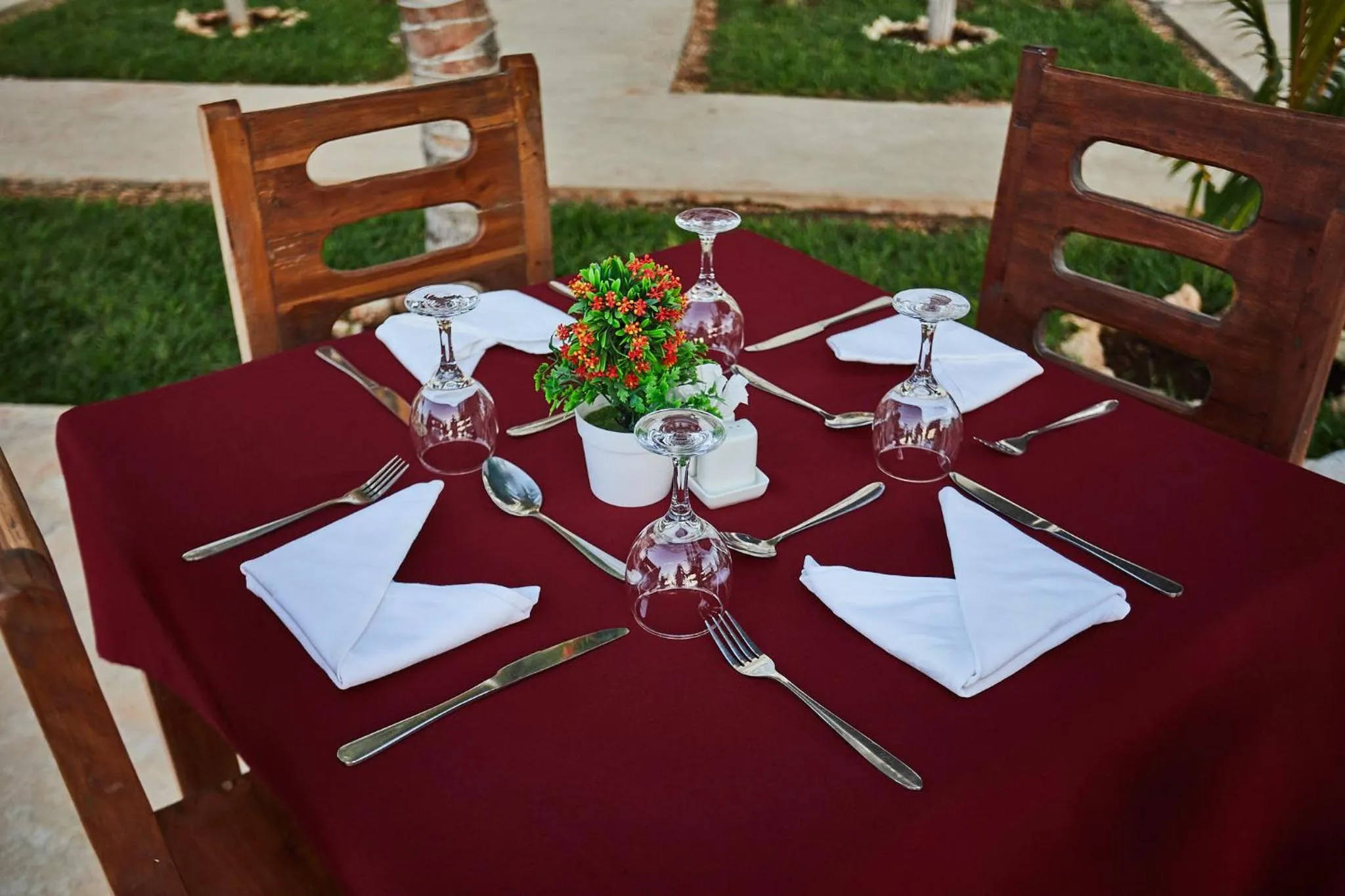 Restaurant/places to eat in Malika Nungwi Hotel