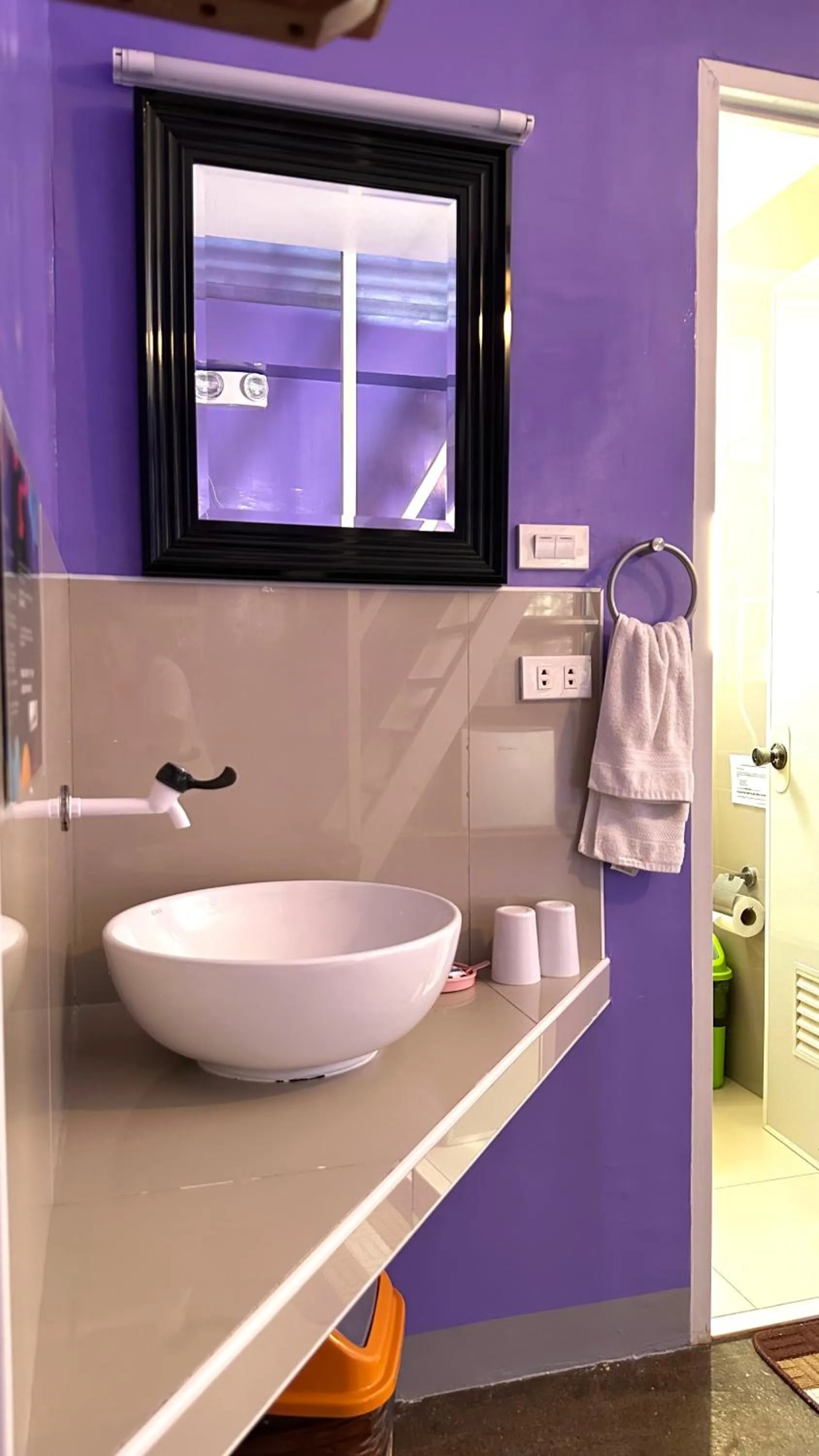 Bathroom in In Dai Aquasports and Beach Resort