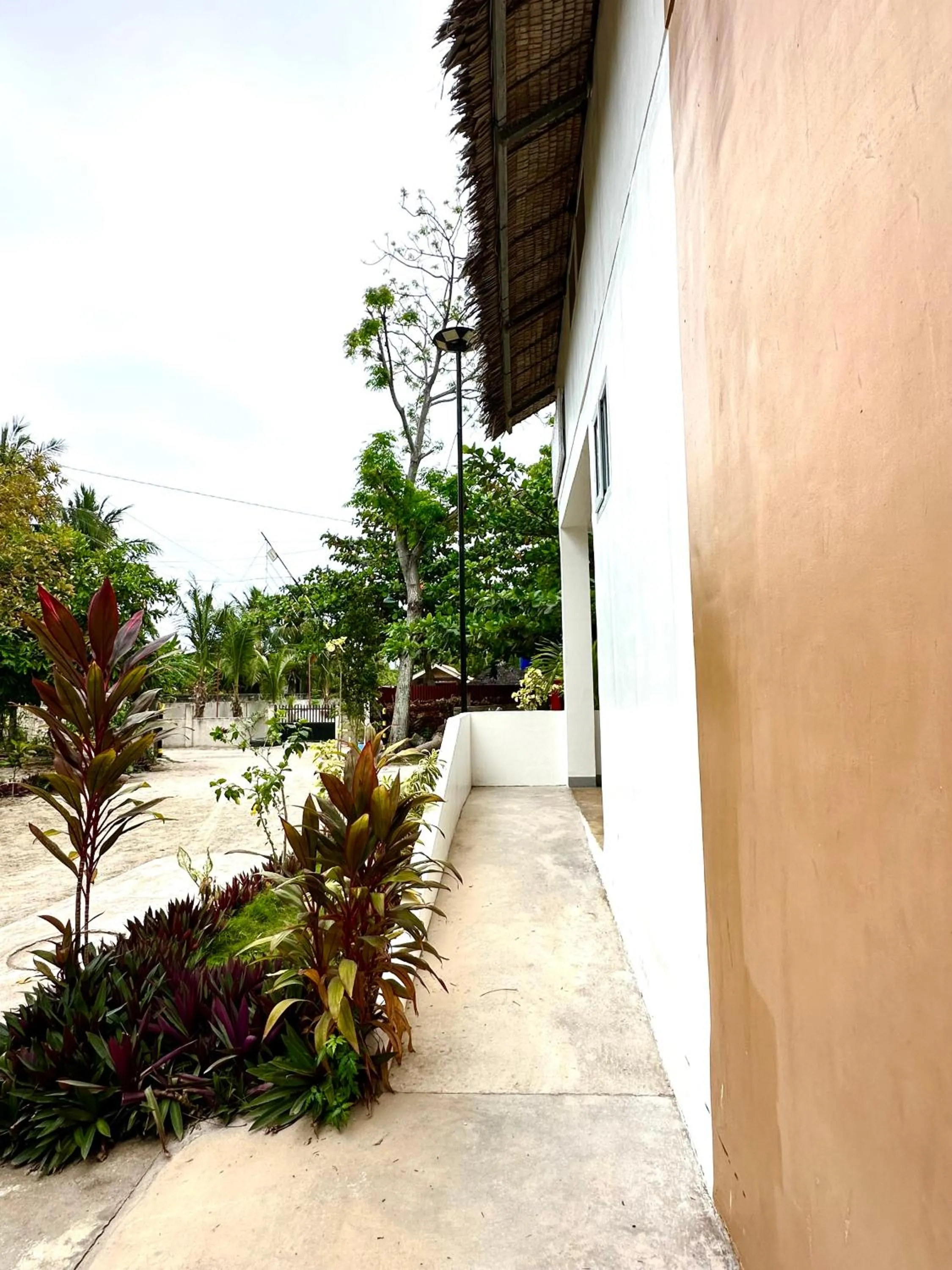 acessibility in In Dai Aquasports and Beach Resort