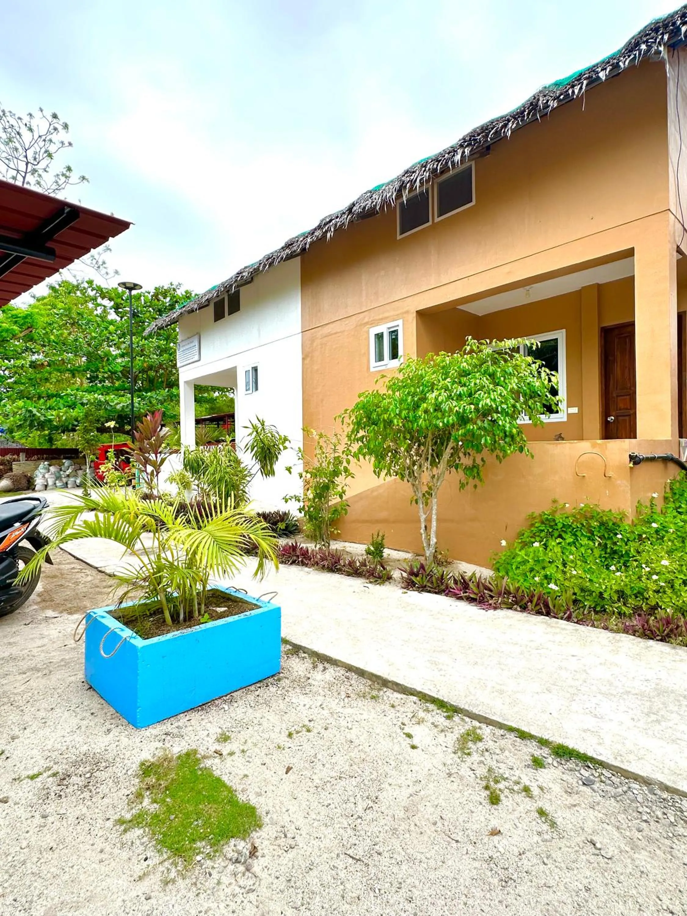 Balcony/Terrace in In Dai Aquasports and Beach Resort
