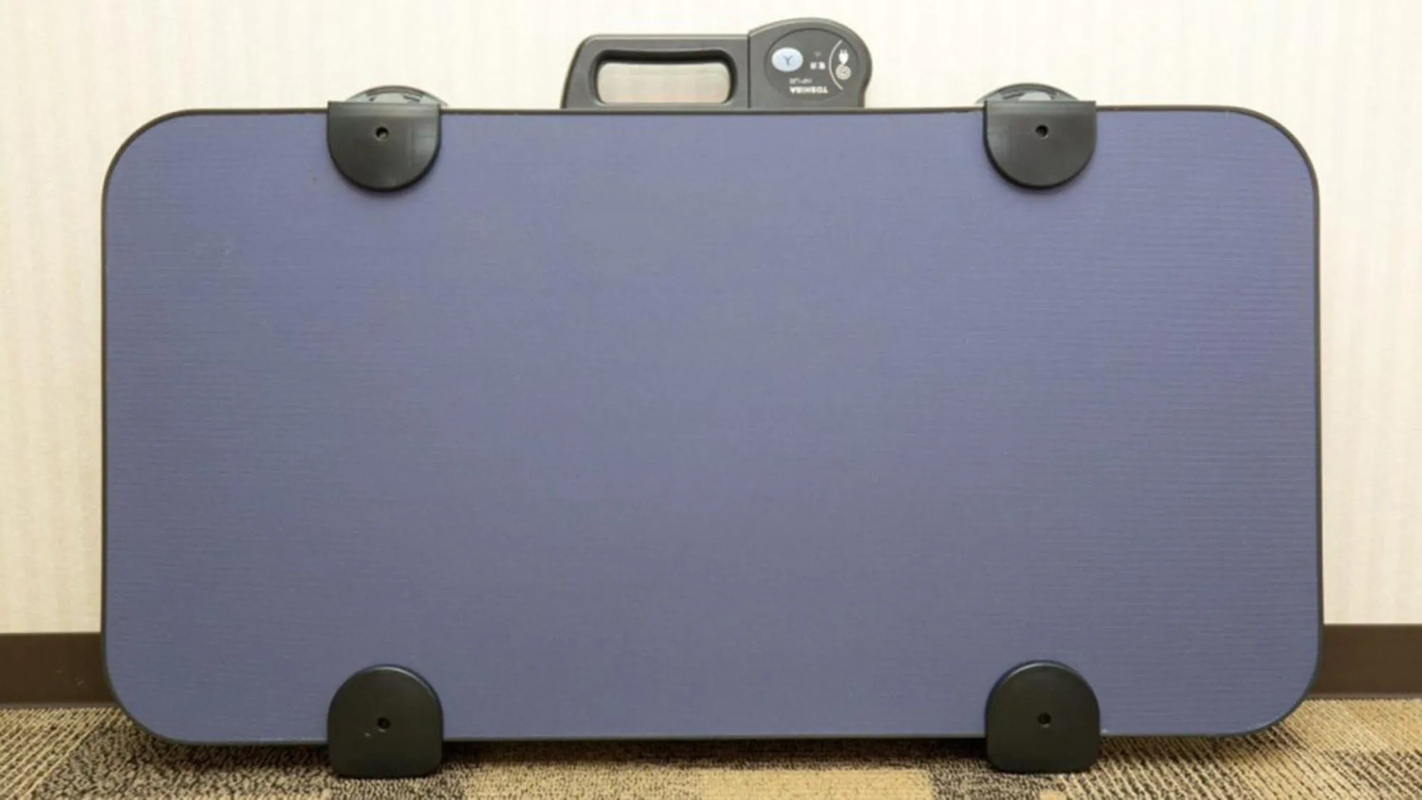 trouser press in Toyoko Inn Hachinohe Ekimae