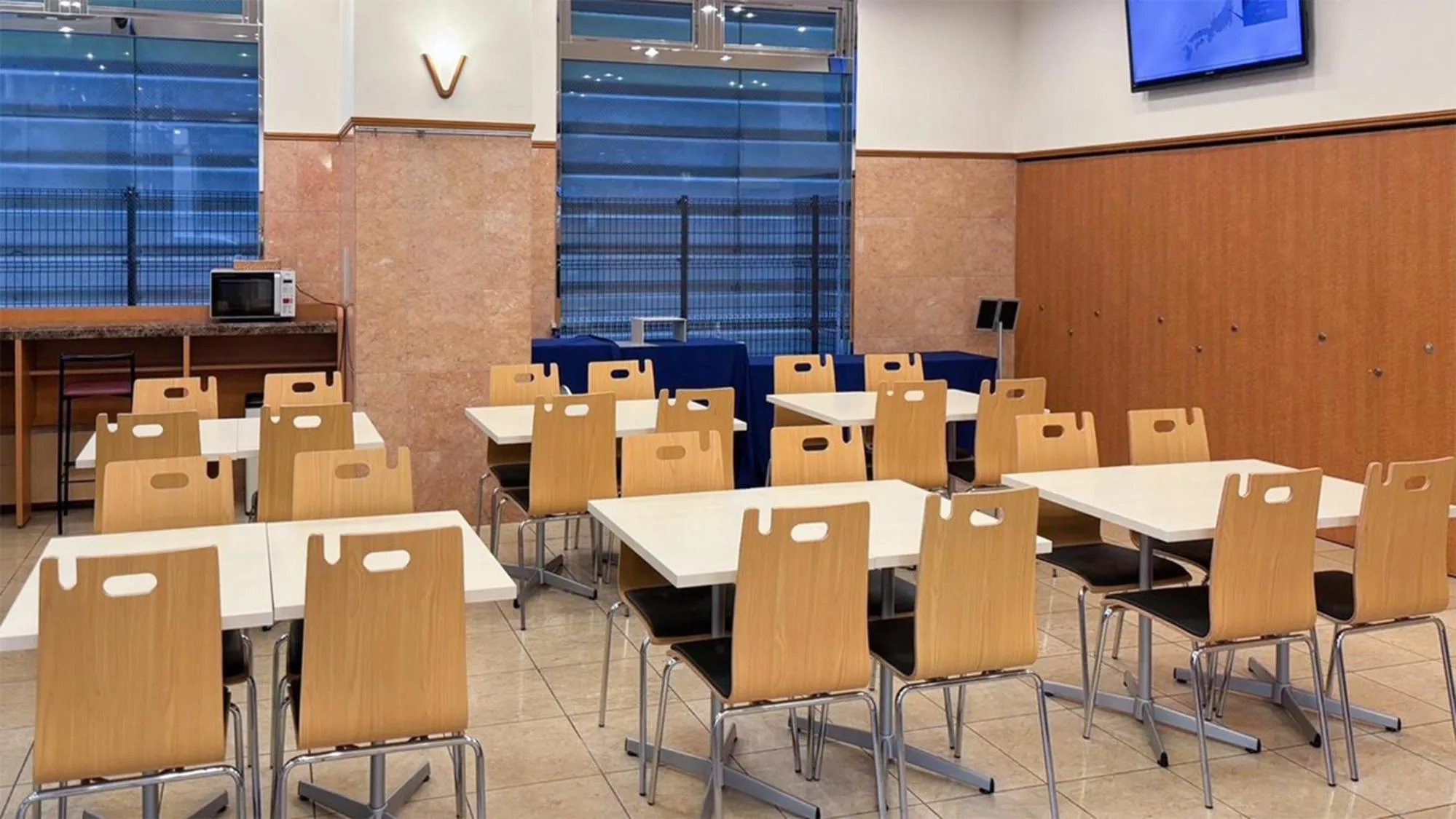 Lobby or reception in Toyoko Inn Soka-eki Nishi-guchi