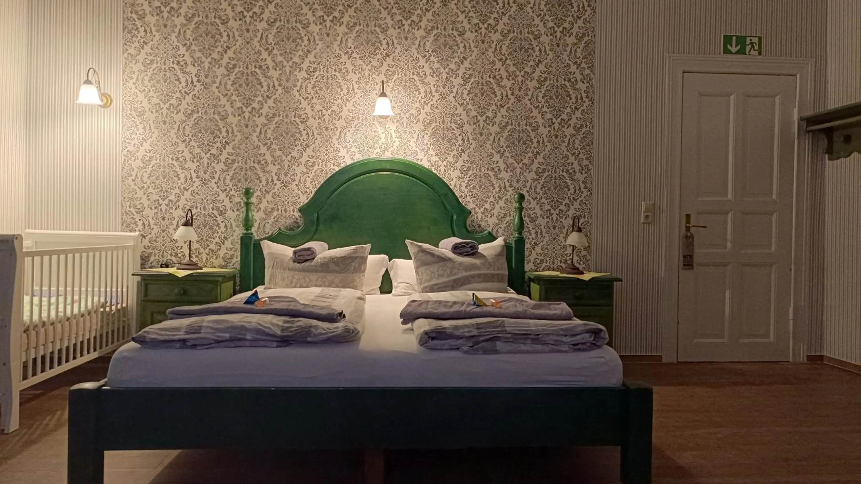 Photo of the whole room, Bed in Hotel Villa Alice