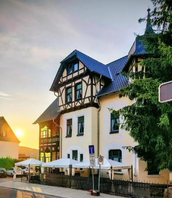 Property building in Hotel Villa Alice