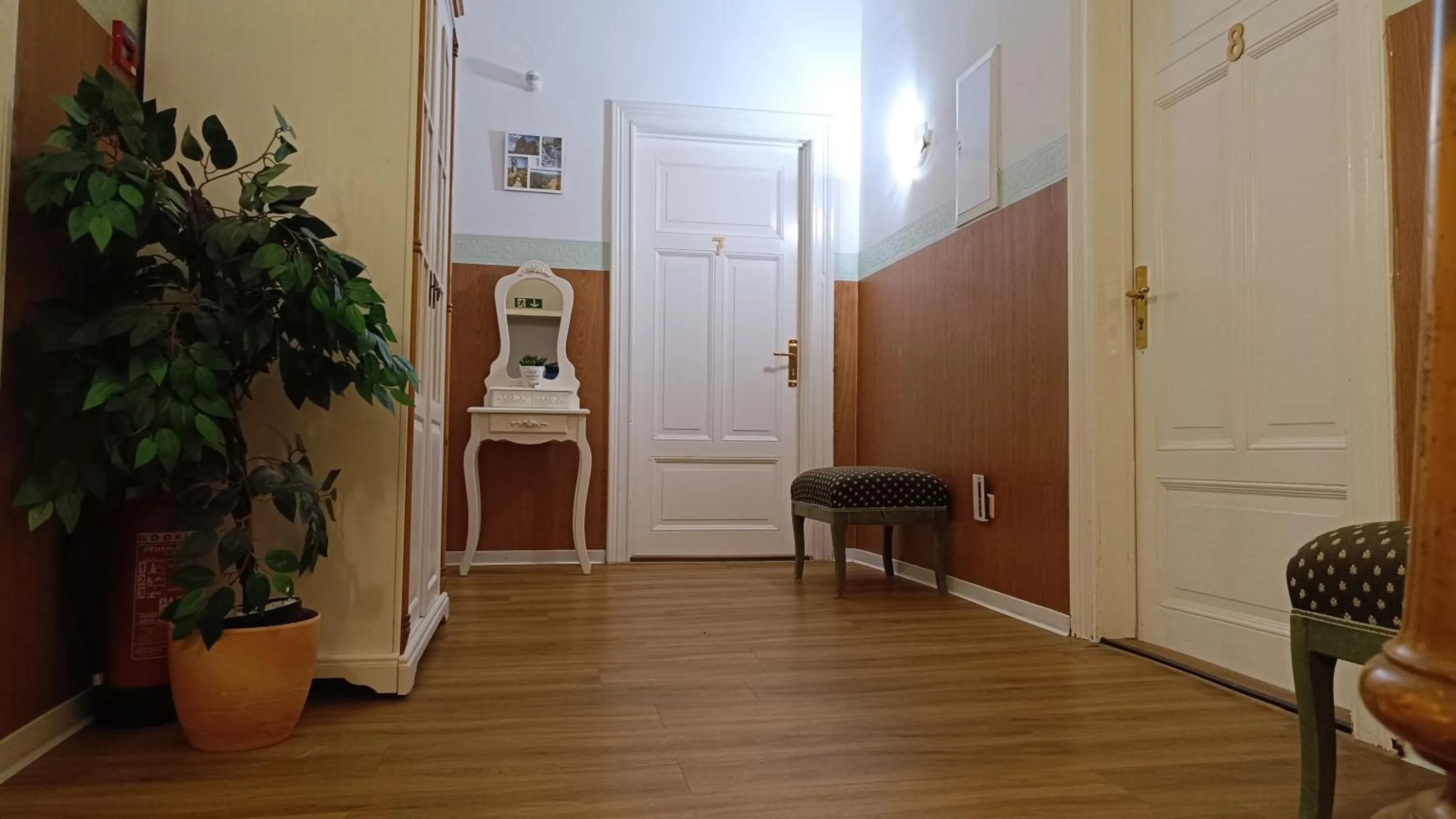 Photo of the whole room in Hotel Villa Alice