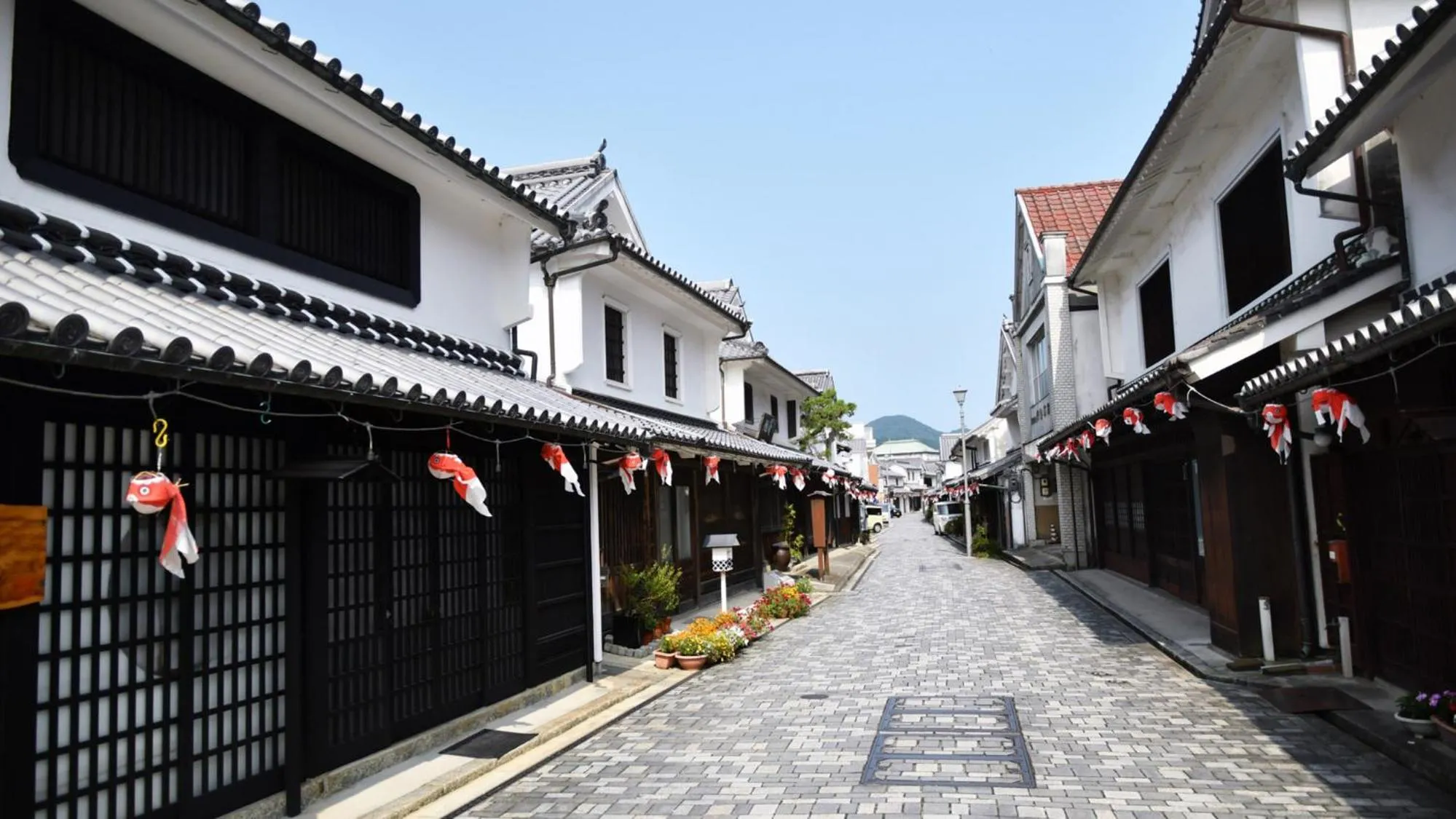 Nearby landmark in Toyoko Inn Tokuyama-eki Shinkansen-guchi