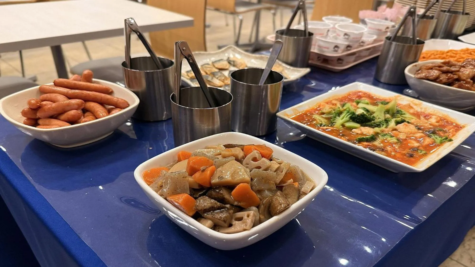 Breakfast in Toyoko Inn Tokuyama-eki Shinkansen-guchi