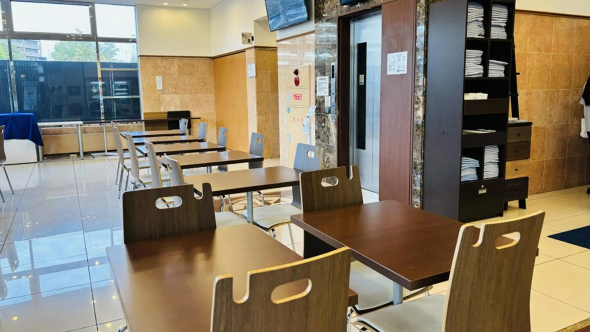 Lobby or reception in Toyoko Inn Sakudaira-eki Asama-guchi