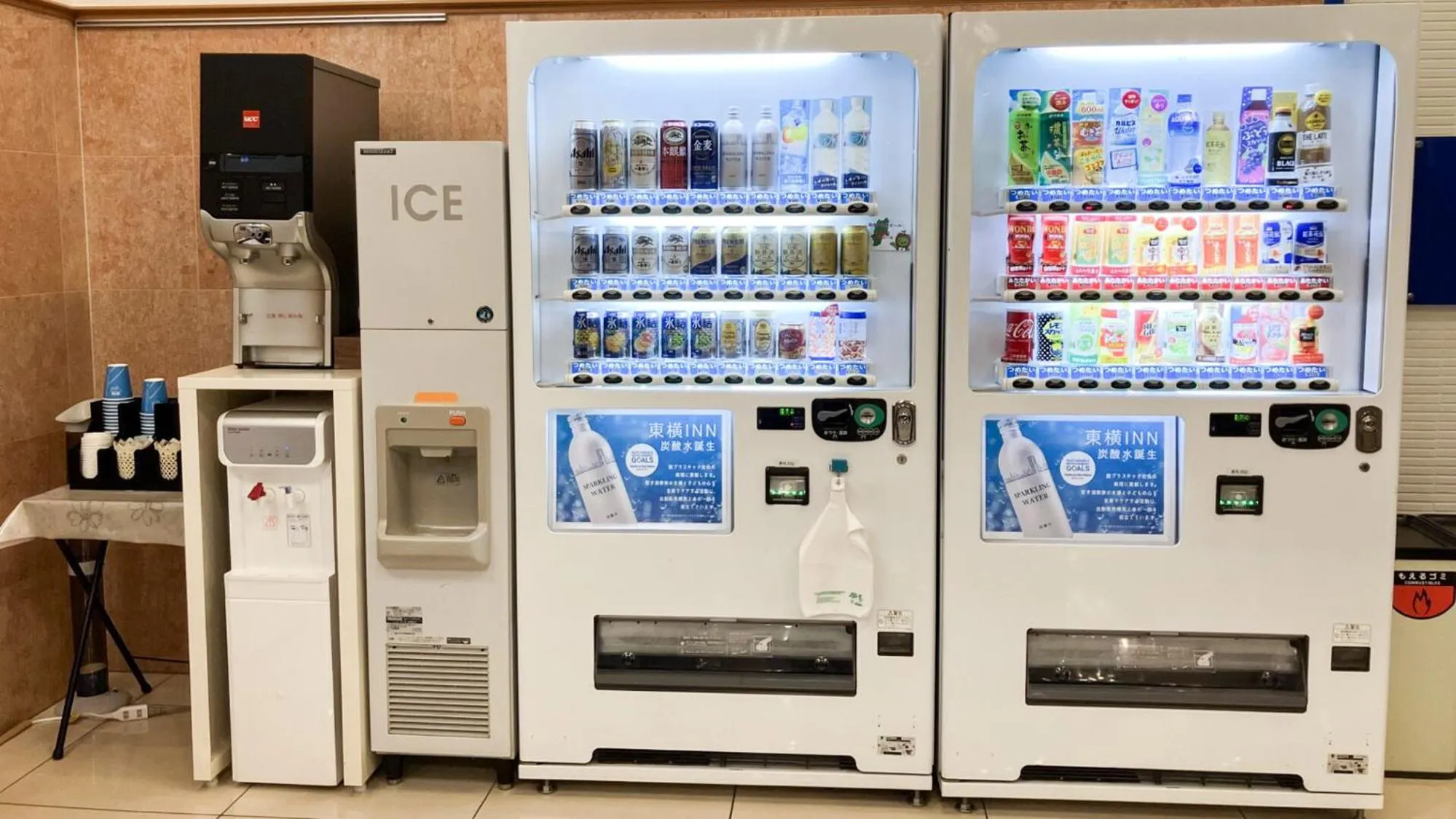 vending machine in Toyoko Inn Sakudaira-eki Asama-guchi