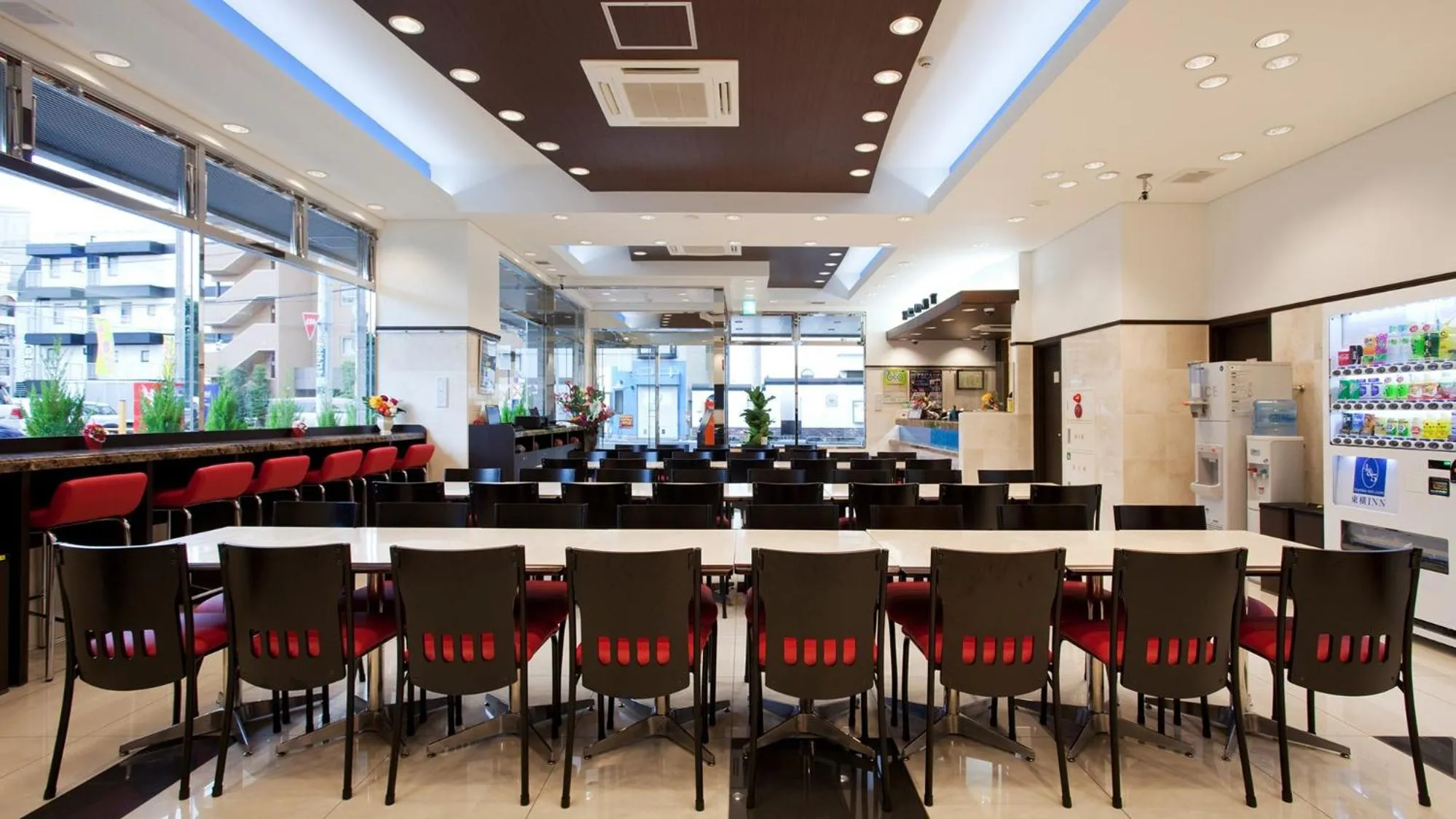 Lobby or reception in Toyoko Inn Nishi-kawaguchi-eki