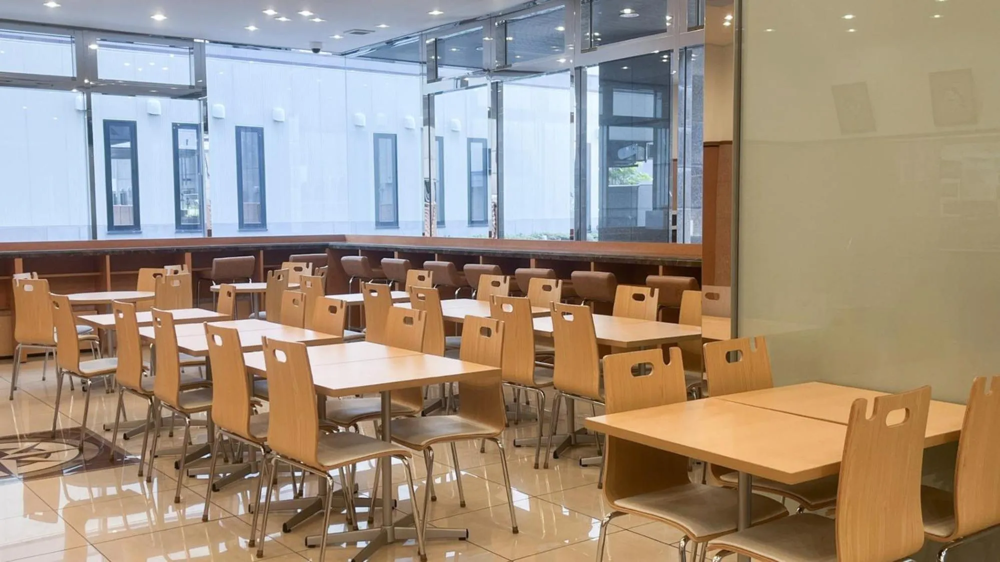 Lounge or bar in Toyoko Inn Aomori Ekimae