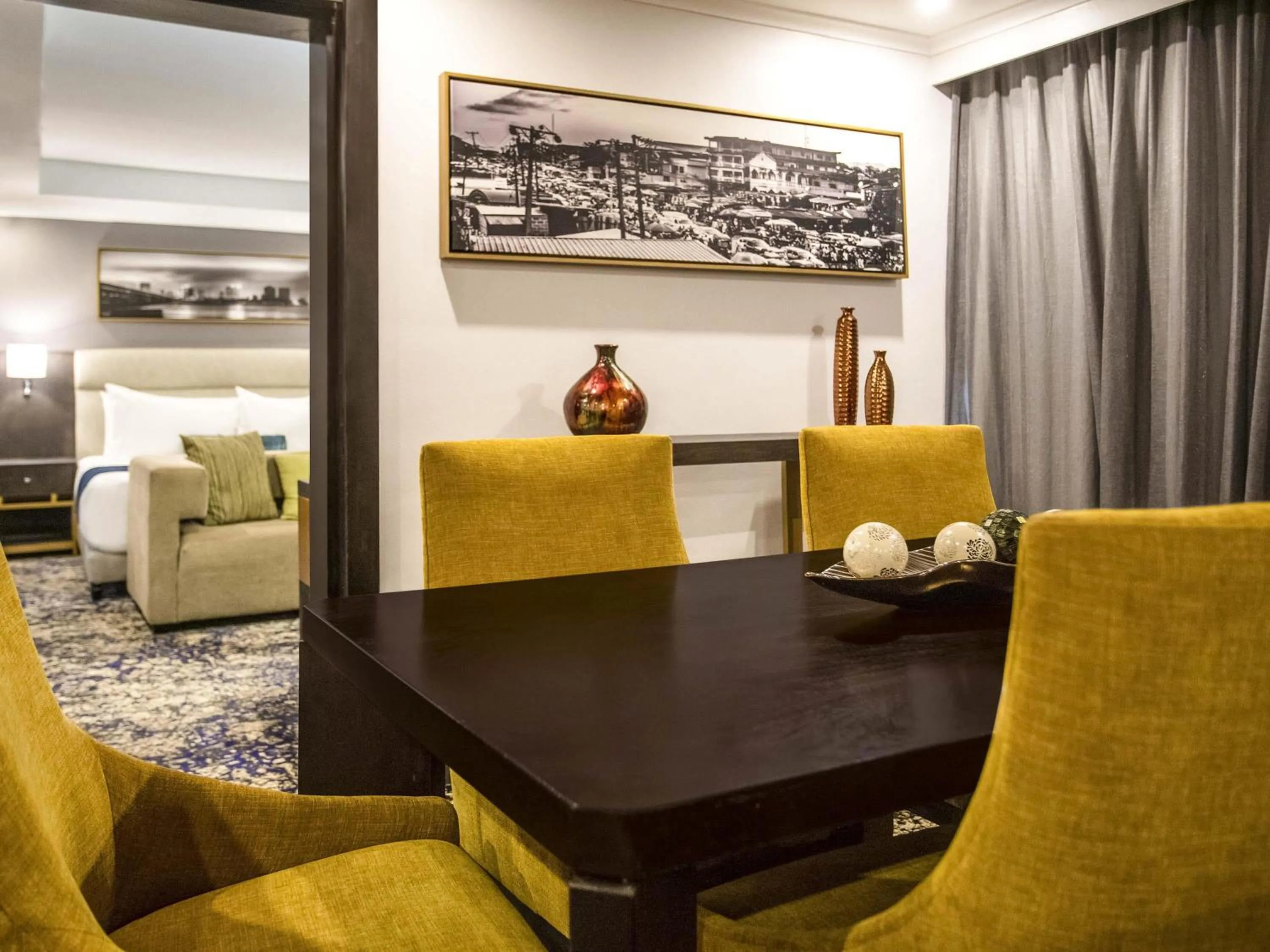 Photo of the whole room in Mövenpick Hotel Ikoyi Lagos
