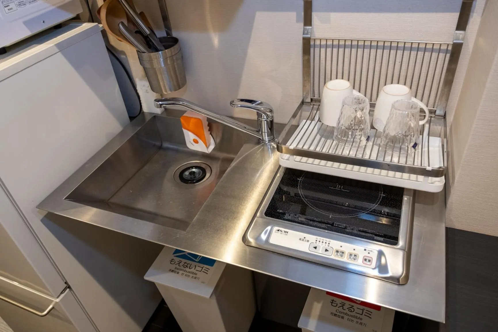 Kitchen or kitchenette in Little Hotel Kyoto Karasuma Takatsuji