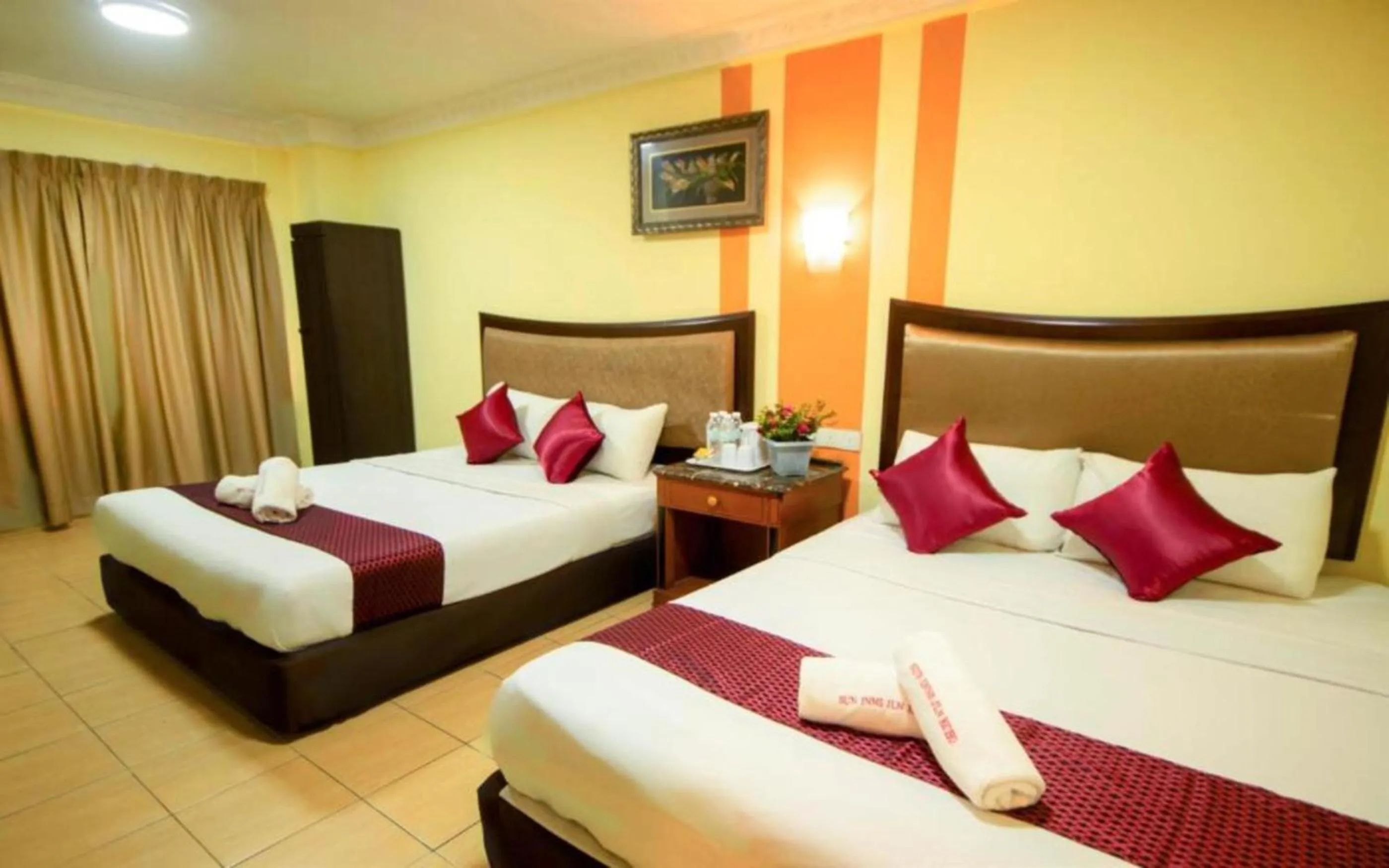 Bedroom, Bed in Sun Inns Hotel Batu Caves