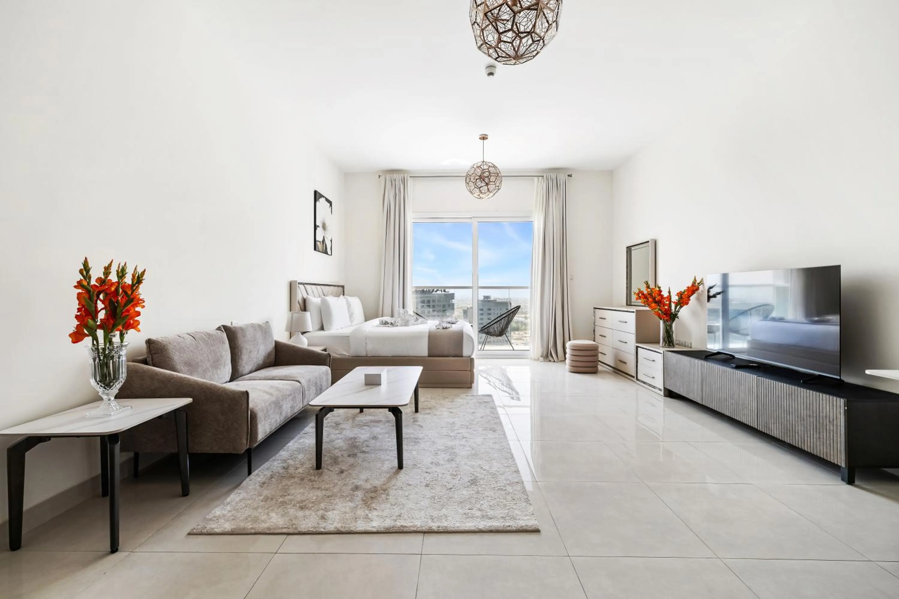 Unlock Metropolis Business Bay