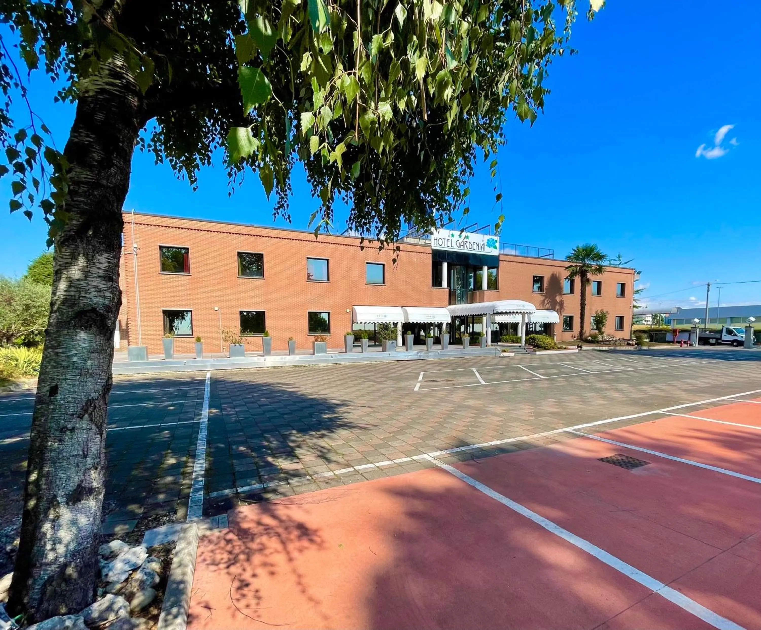 Property building in Hotel Gardenia Fiera
