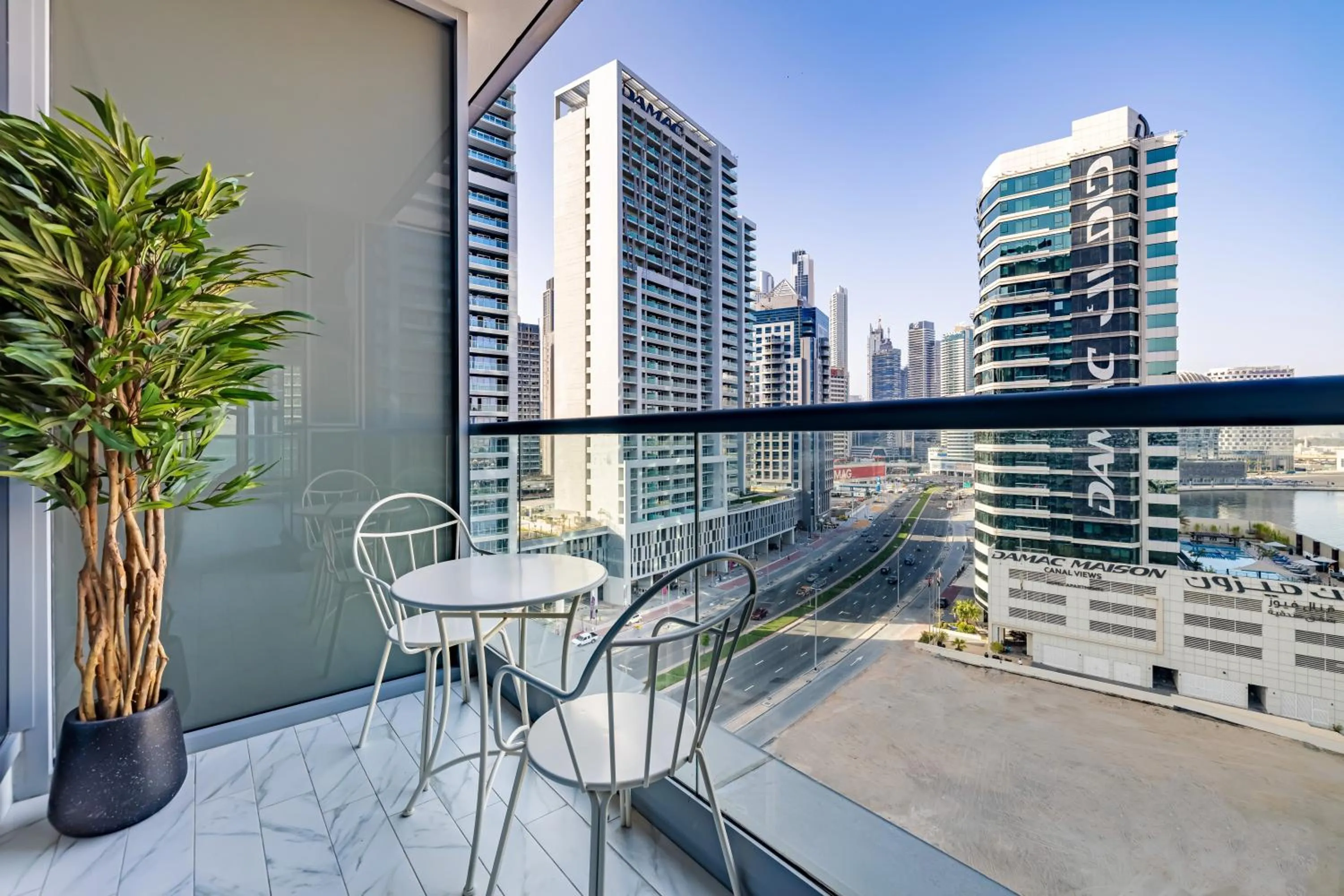 Balcony/Terrace in Unlock J One Downtown Dubai