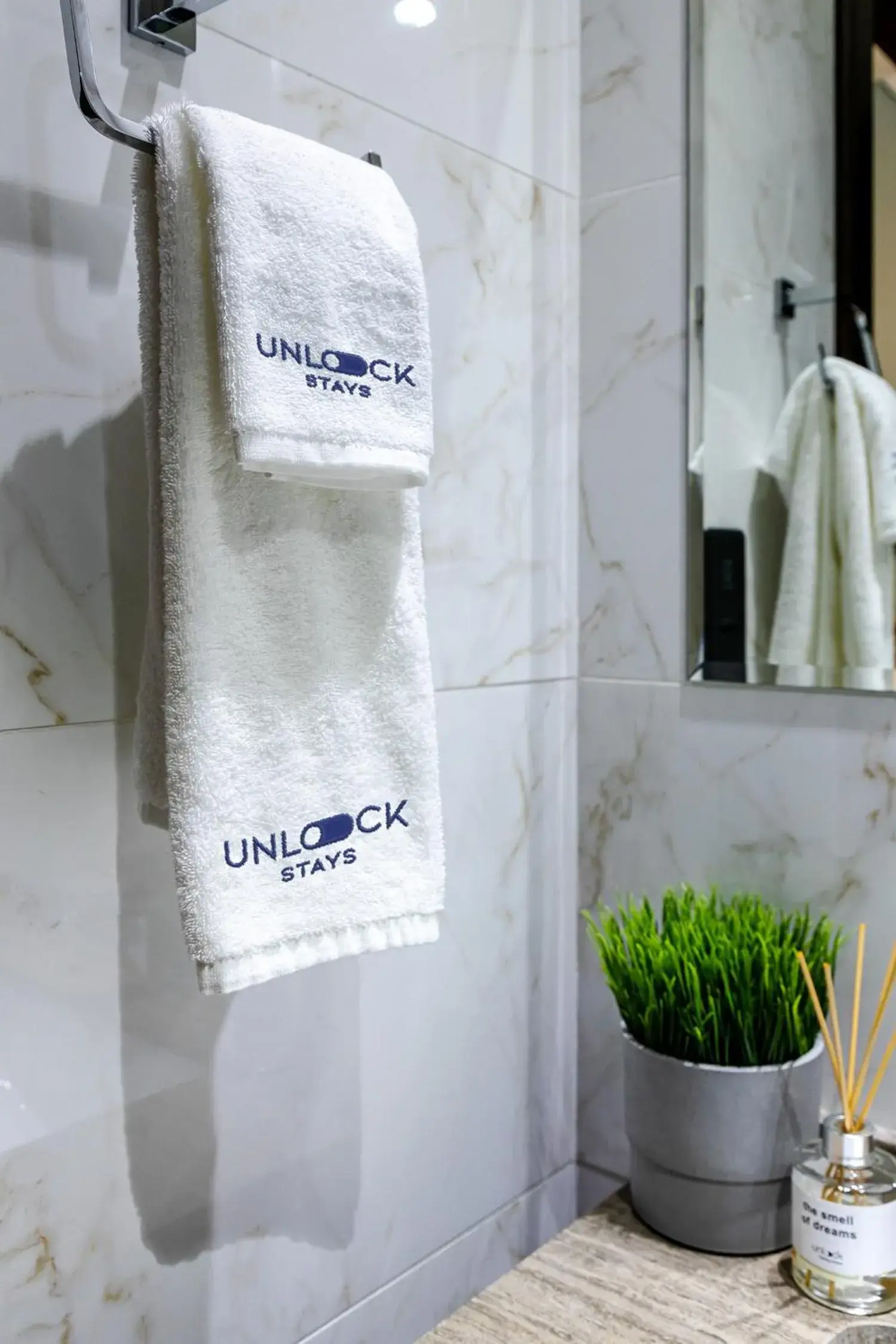 Deluxe Studio with Kitchen & Balcony in Unlock J One Downtown Dubai Deluxe Studio with Kitchen & Balcony in Unlock J One Downtown Dubai