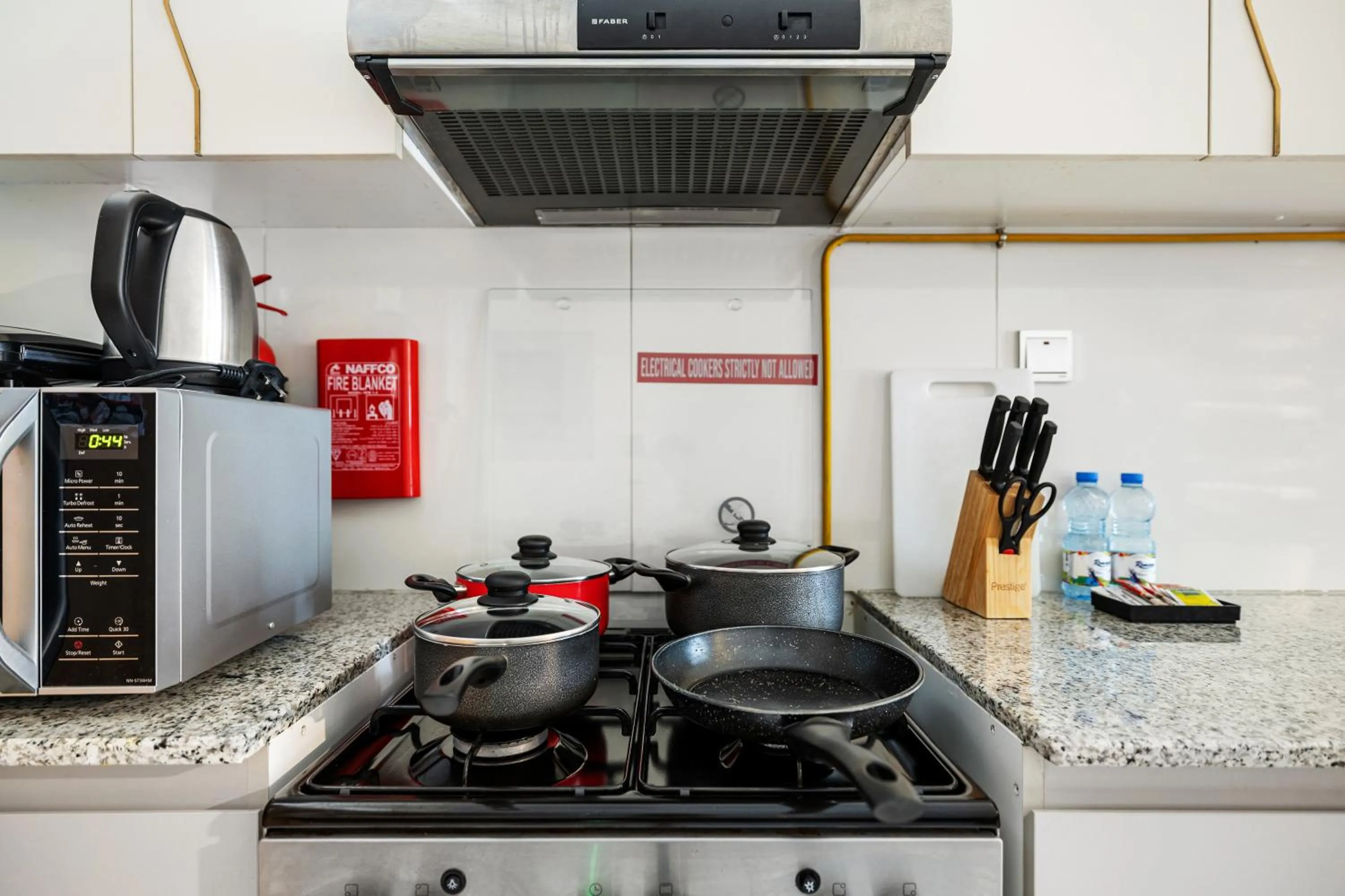 Kitchen or kitchenette in Unlock Waters Edge