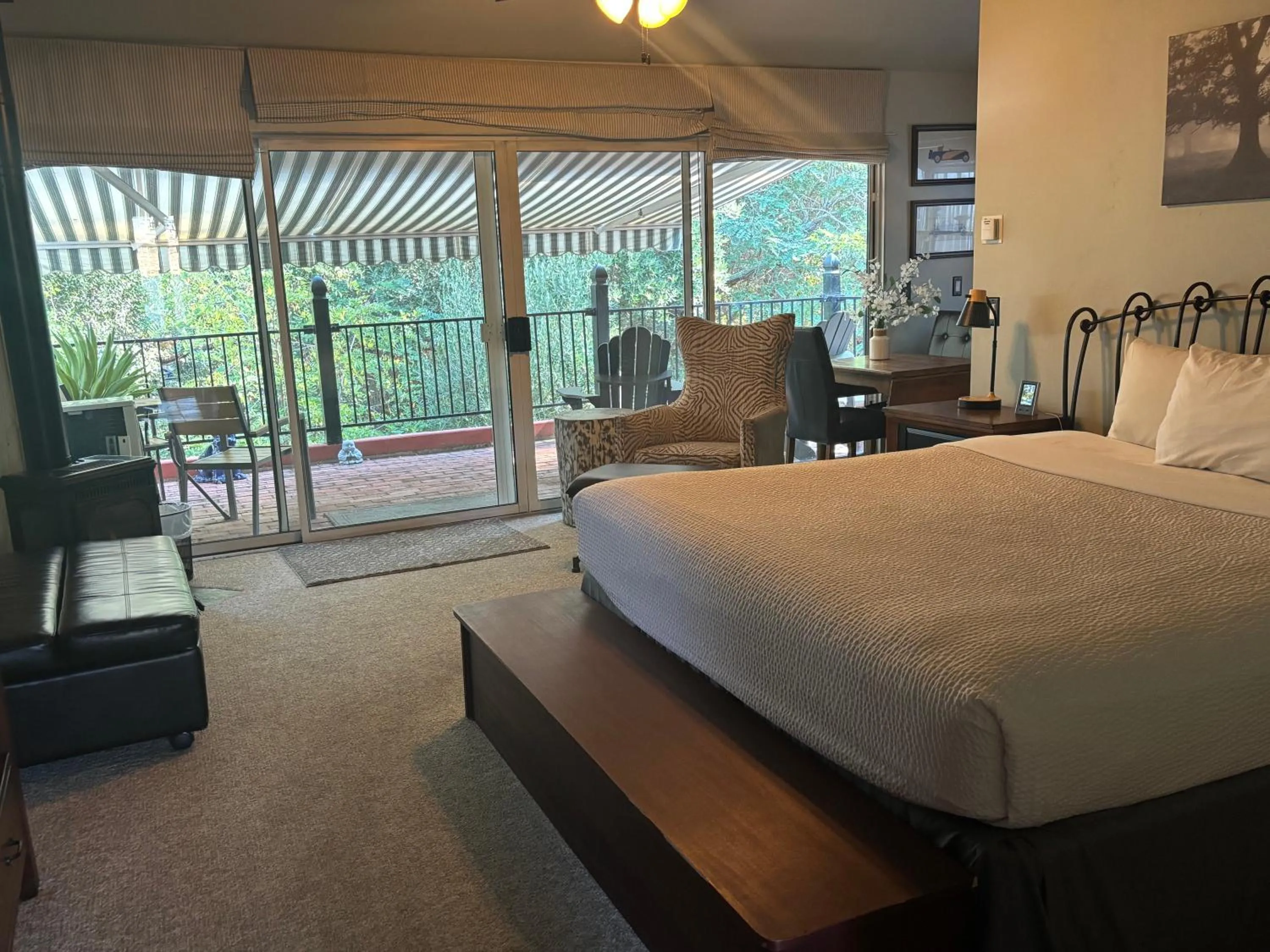 Peach Tree Inn