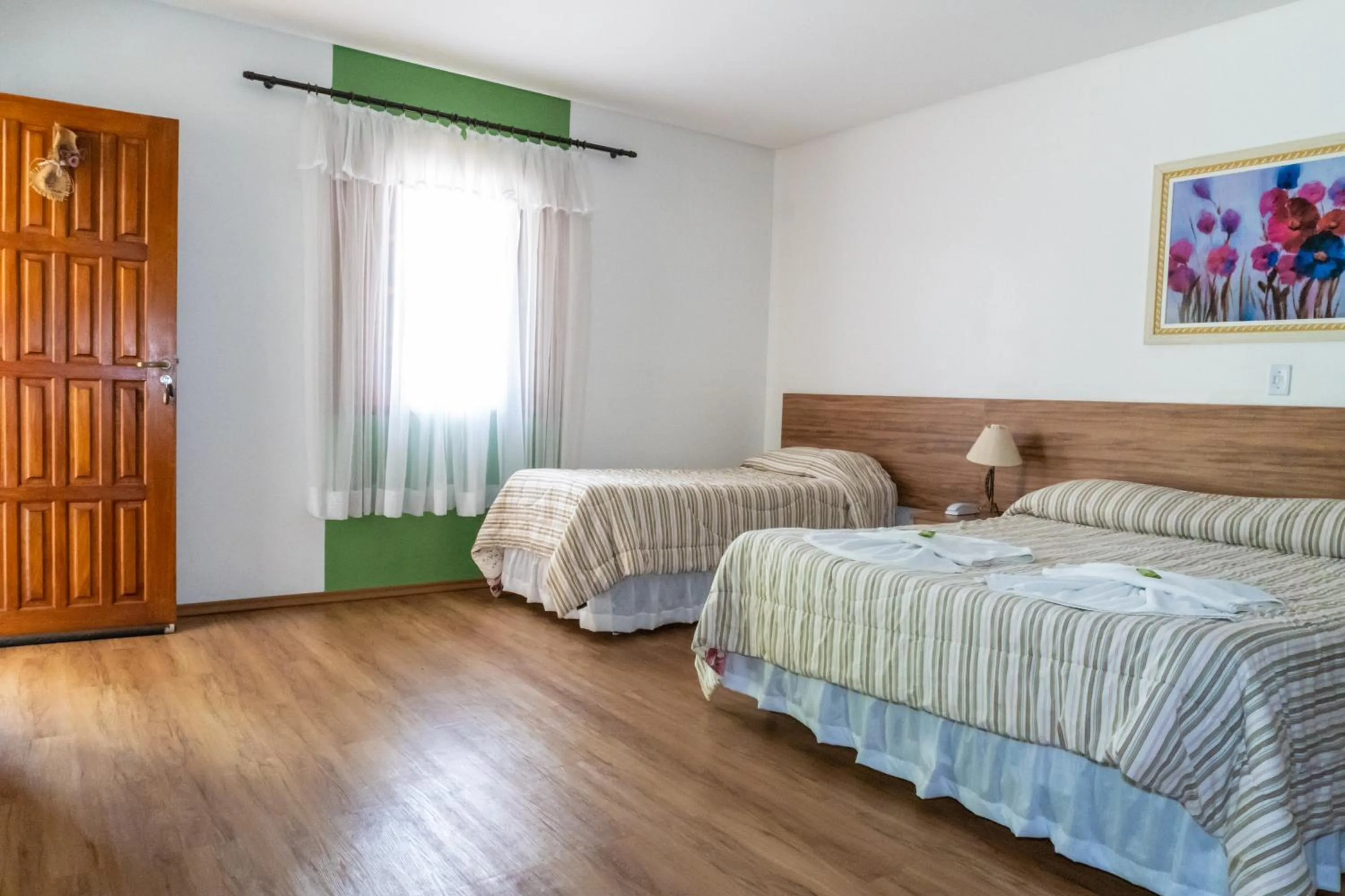 Photo of the whole room, Bed in Pousada Recanto Feliz