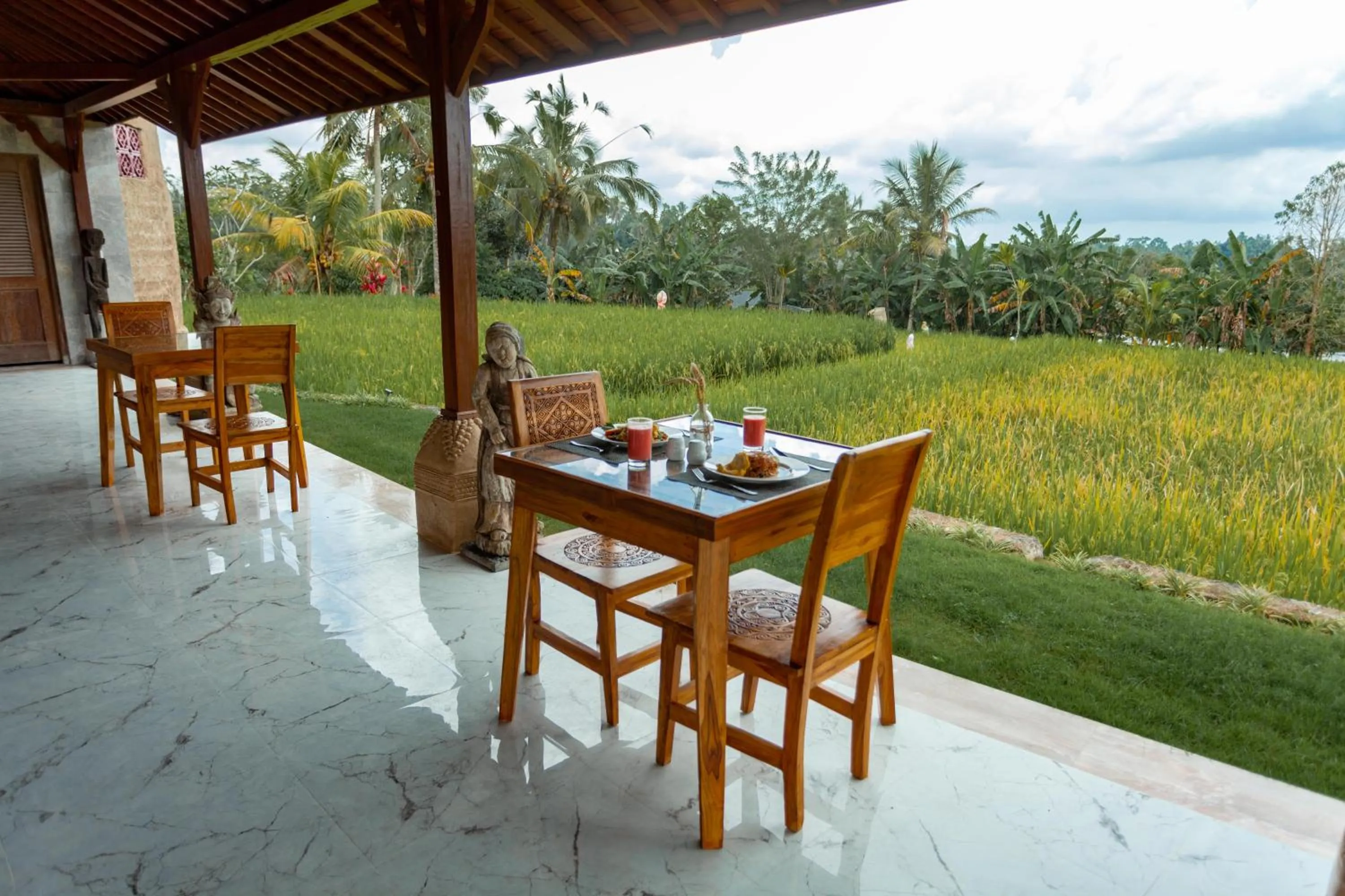 Restaurant/places to eat in Campuhan Sebatu Resort