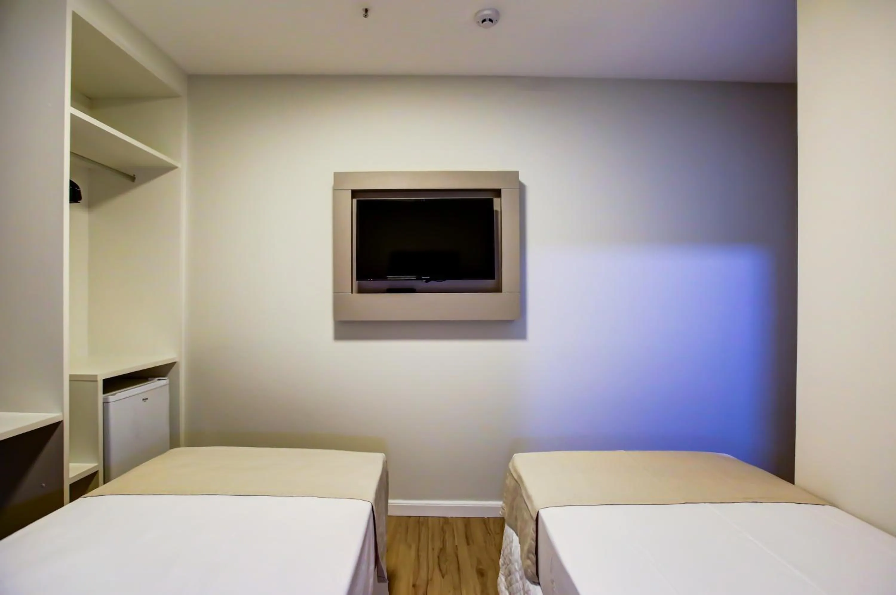 TV and multimedia, Bed in Transamerica Fit Lafaiete