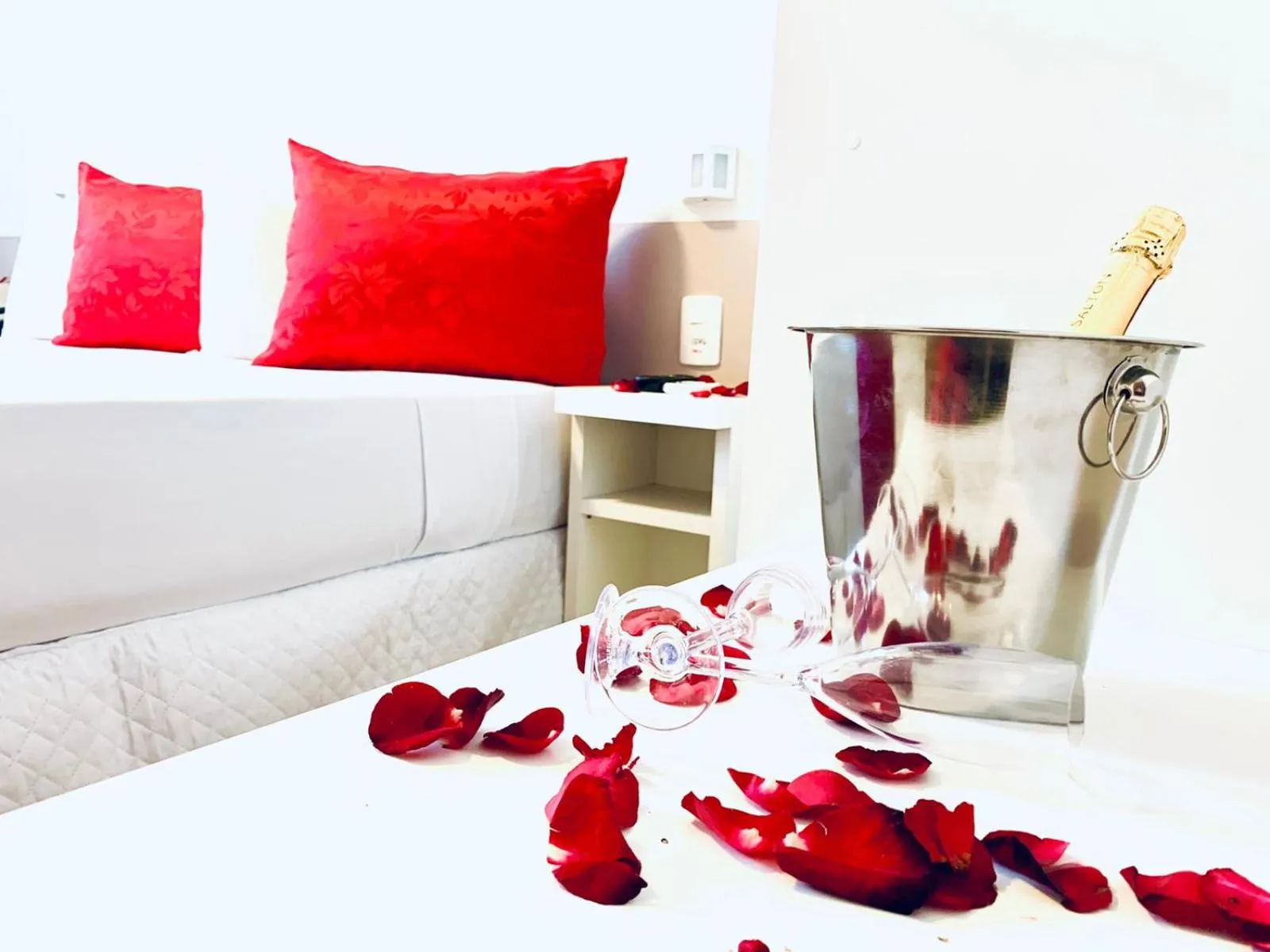 Bedroom, Bed in Transamerica Fit Lafaiete