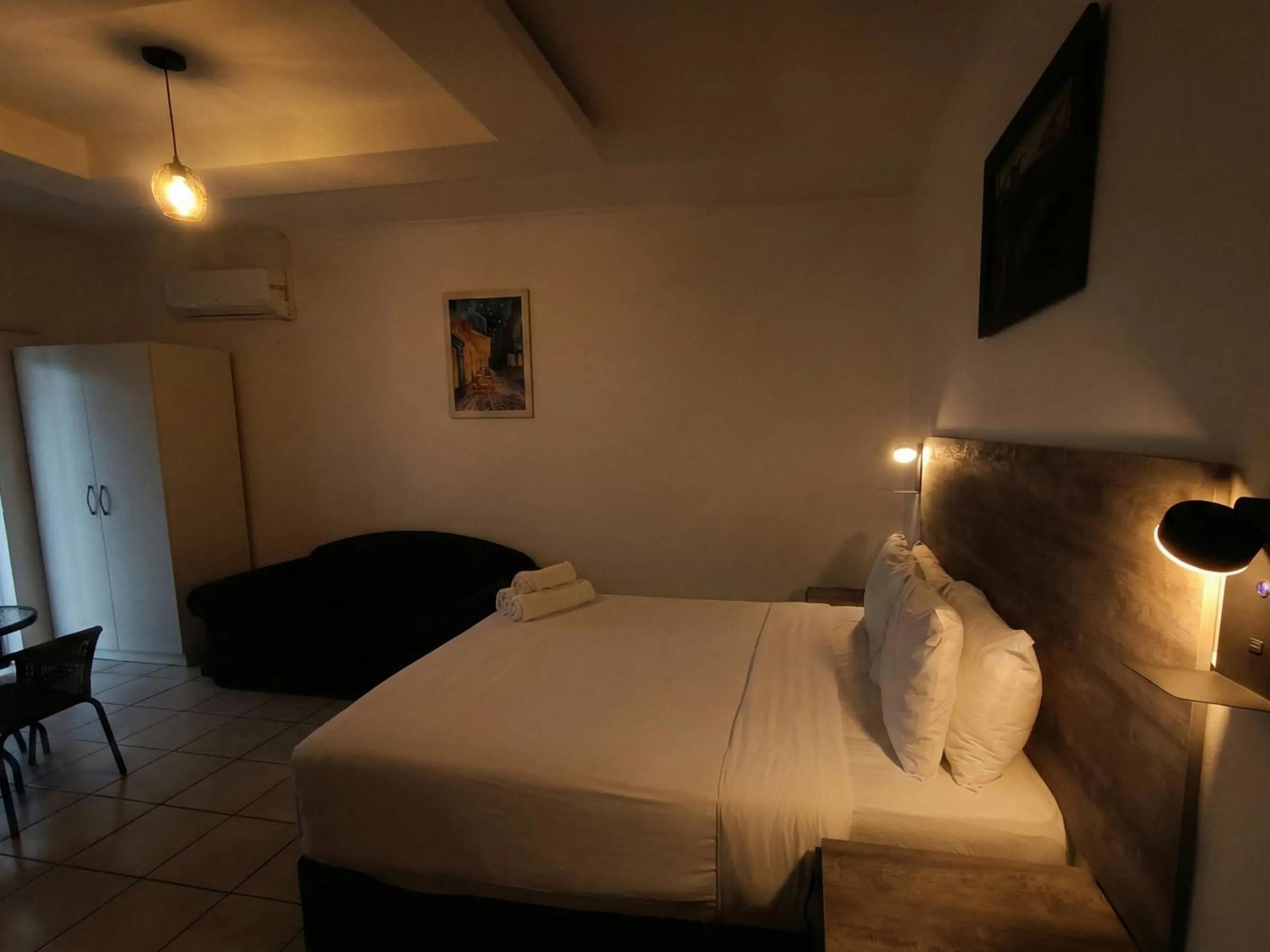 Bed in Zur See - No Loadshedding