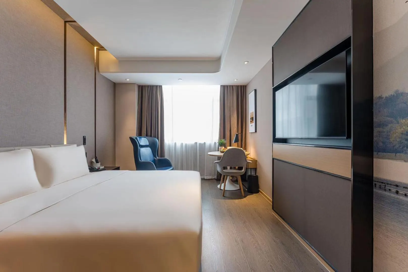 Bed in Atour Hotel Hangzhou Chongxian Banshan