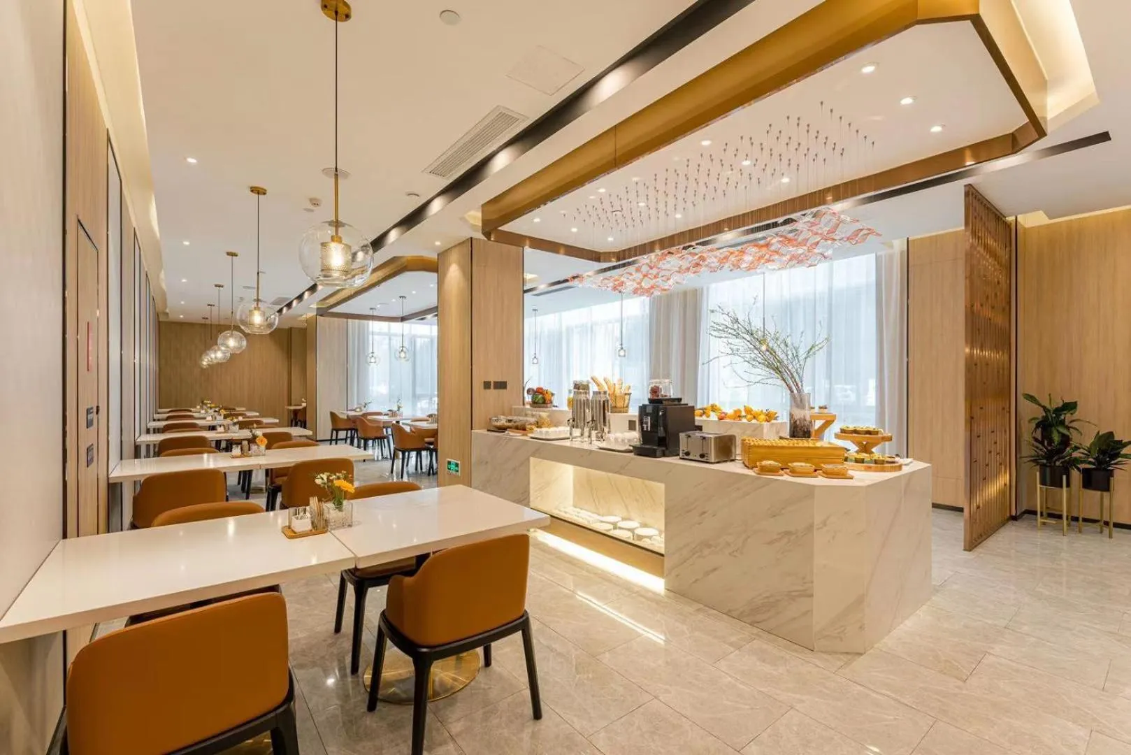 Restaurant/places to eat in Atour Hotel Hangzhou Chongxian Banshan