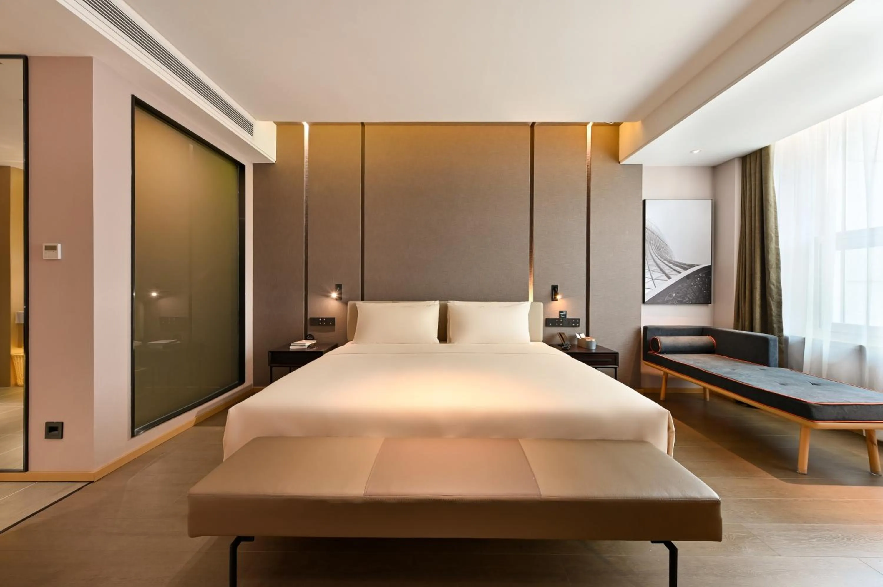 Bed in Atour Hotel Dalian Hi-tech Zone