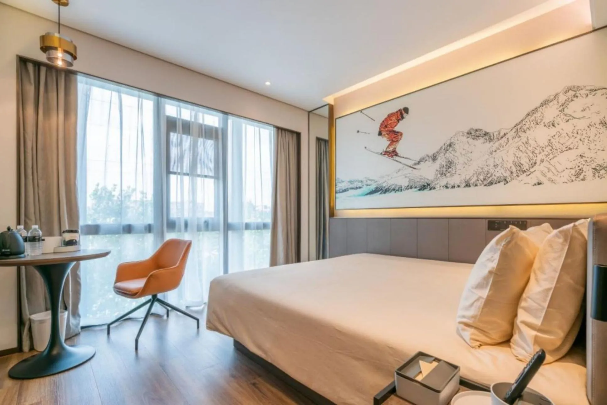 Bed in Atour Light Hotel Shanghai Xinjiangwancheng Fudan University