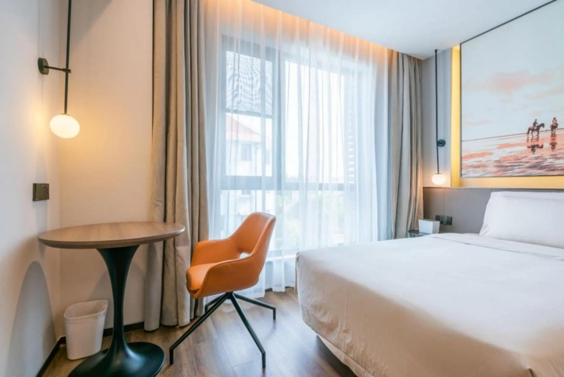 Bed in Atour Light Hotel Shanghai Xinjiangwancheng Fudan University