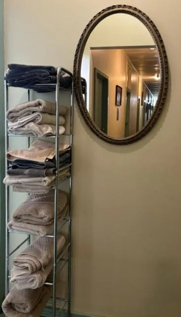 Broken Hill Tourist Lodge