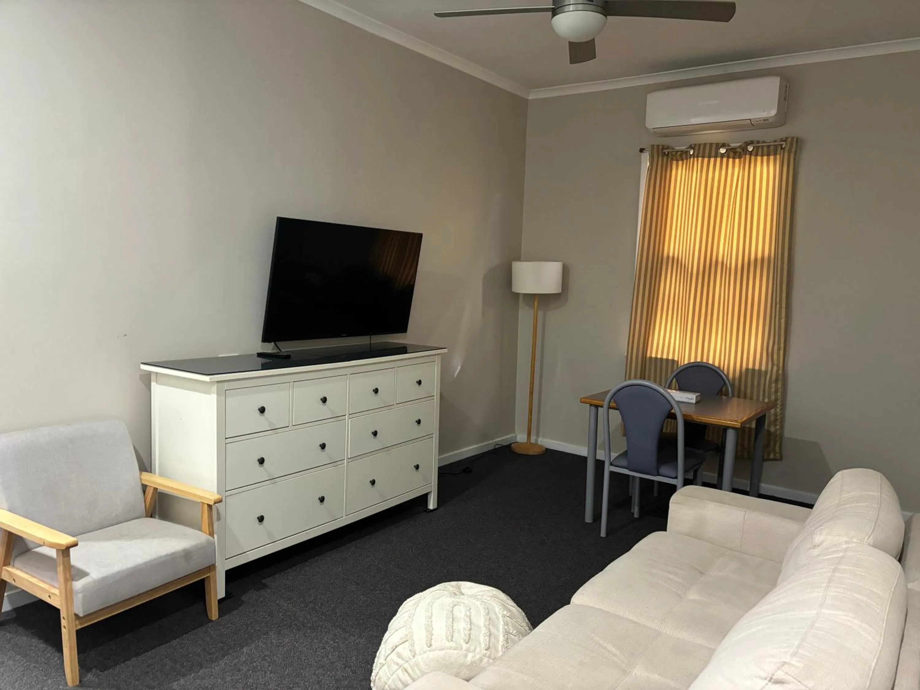 Broken Hill Tourist Lodge