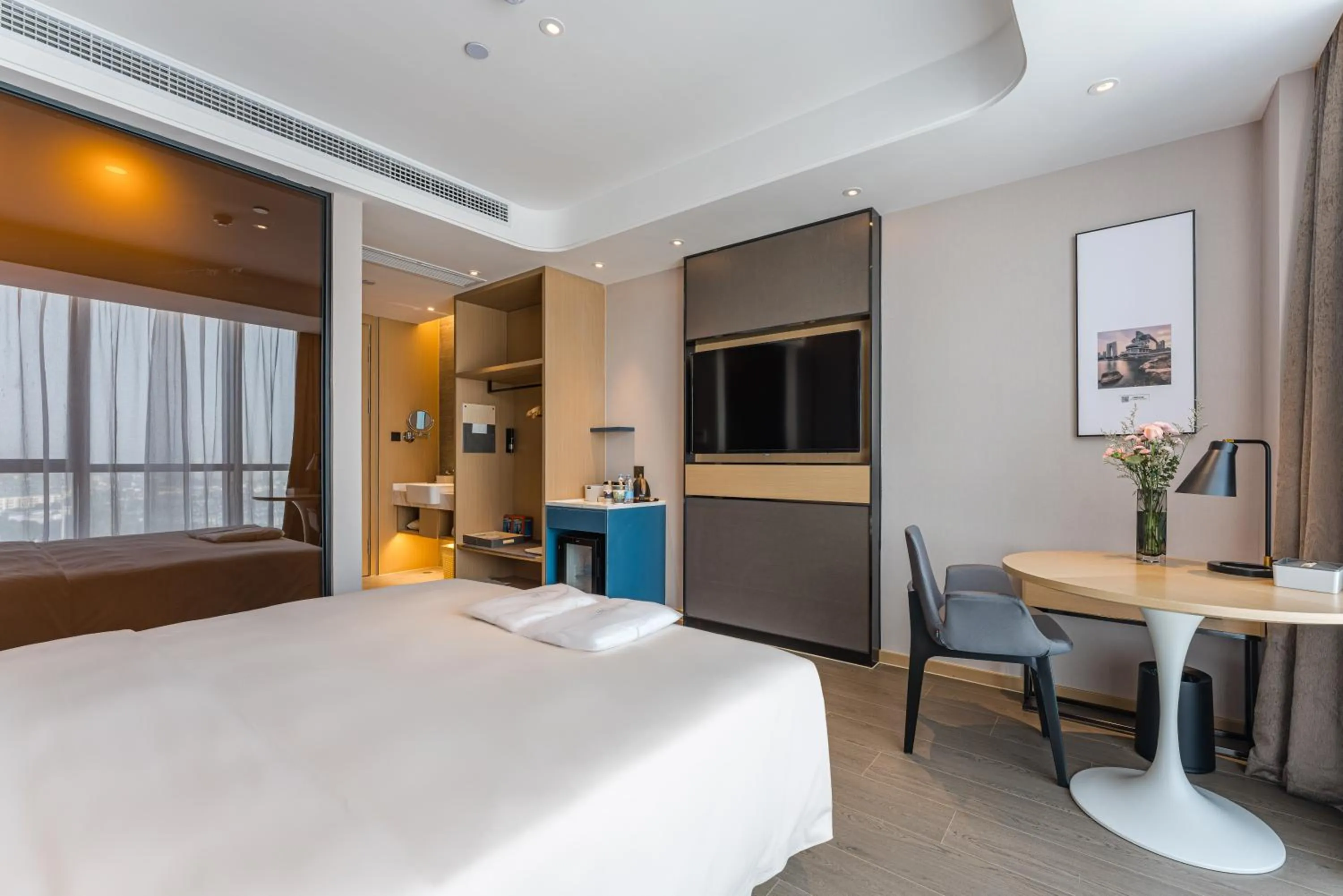 Bed in Atour Hotel Suzhou Wangting