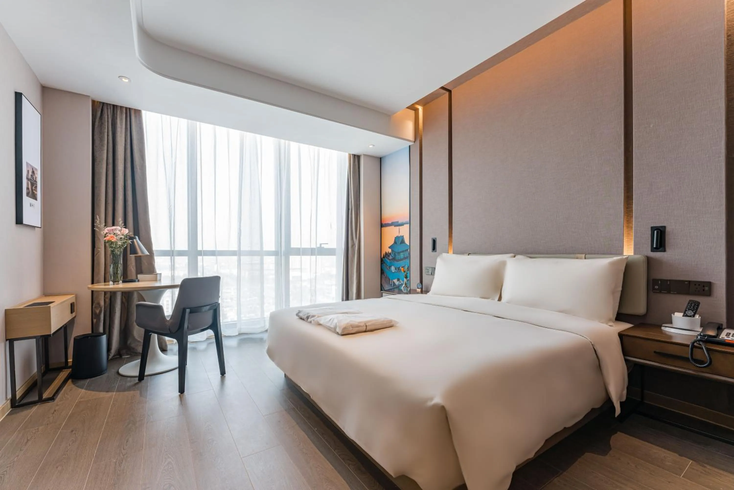 Bed in Atour Hotel Suzhou Wangting