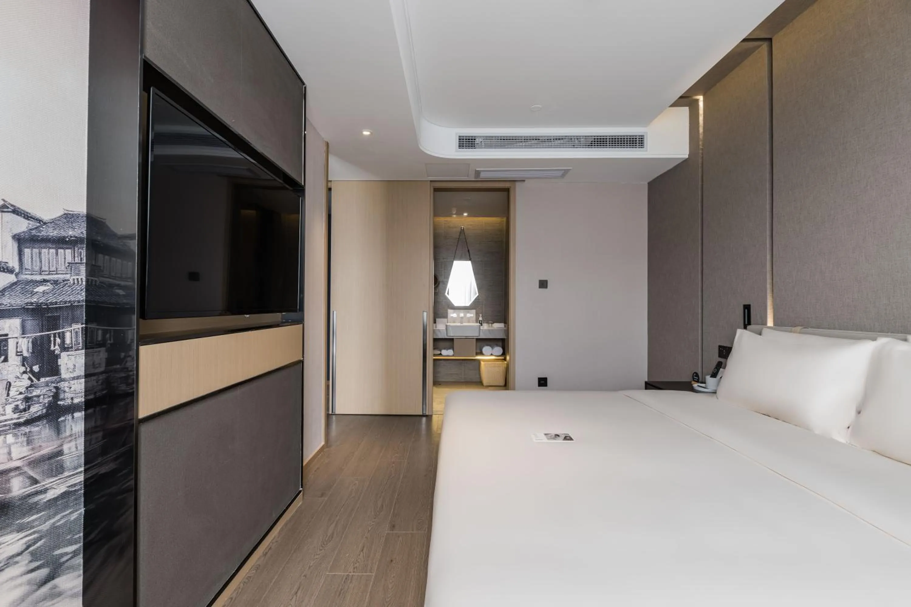 Bed in Atour Hotel Industrial Park Dongsha Lake