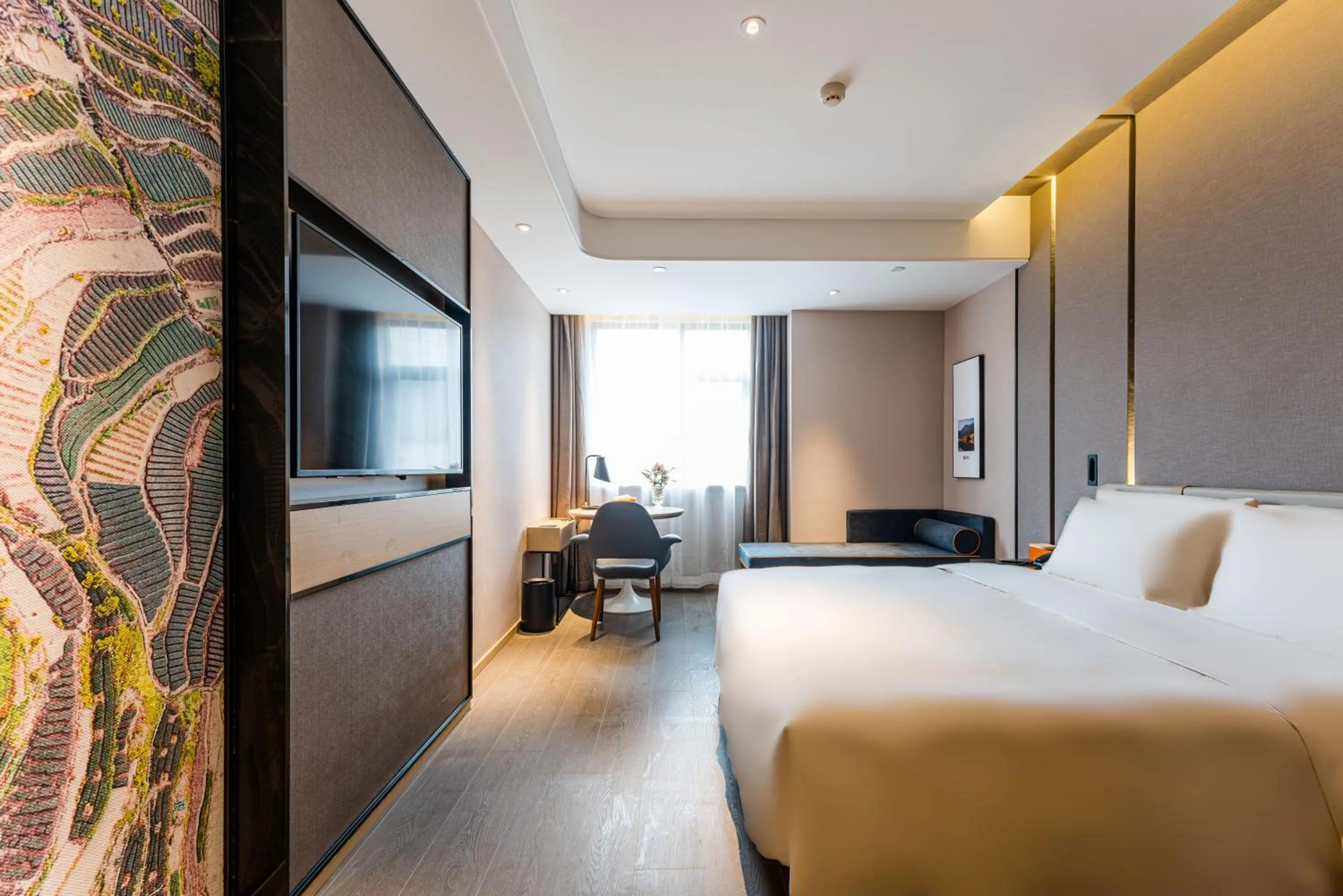 Photo of the whole room, Bed in Atour Hotel Shengzhou