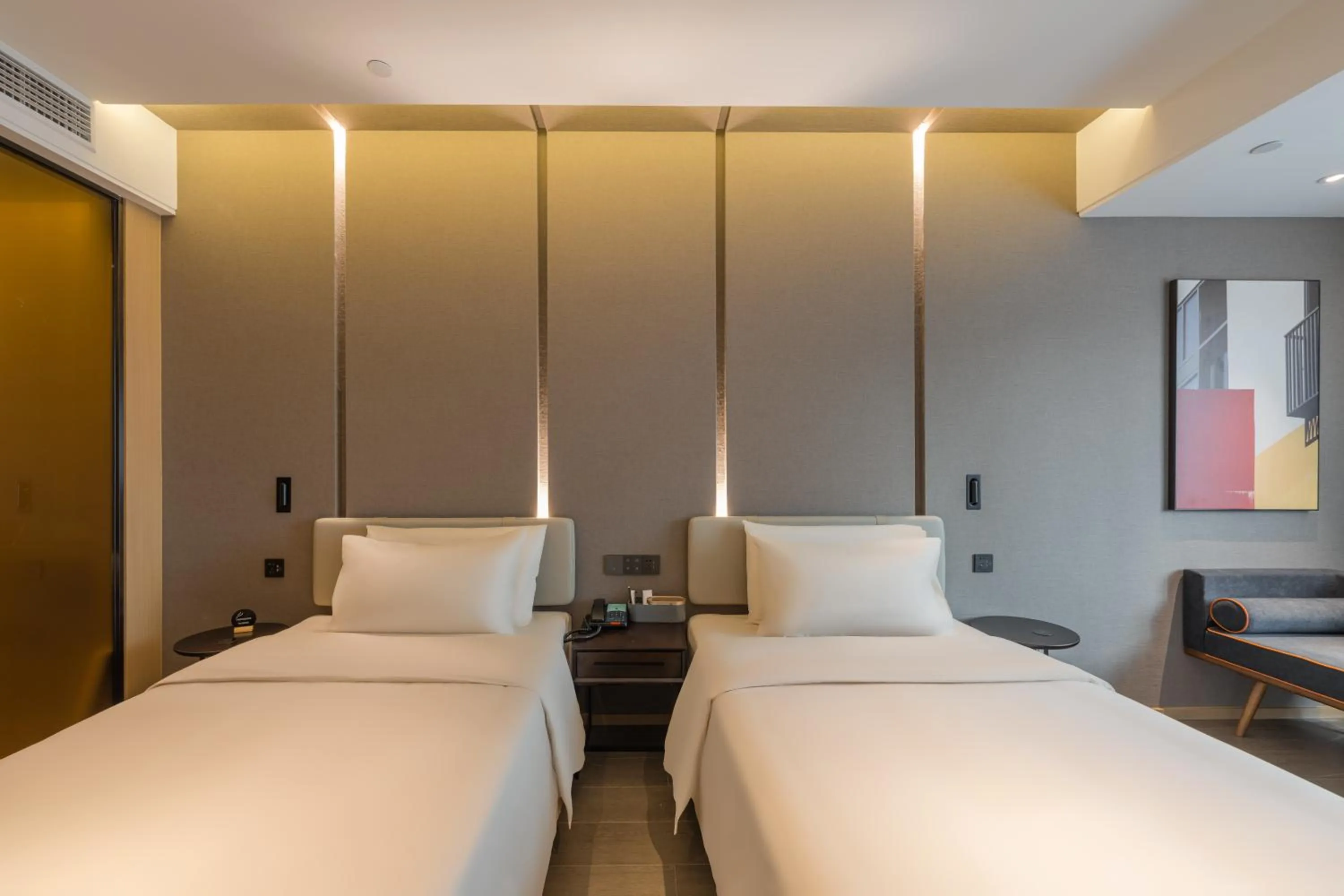 Bed in Atour Hotel Quzhou Nankong