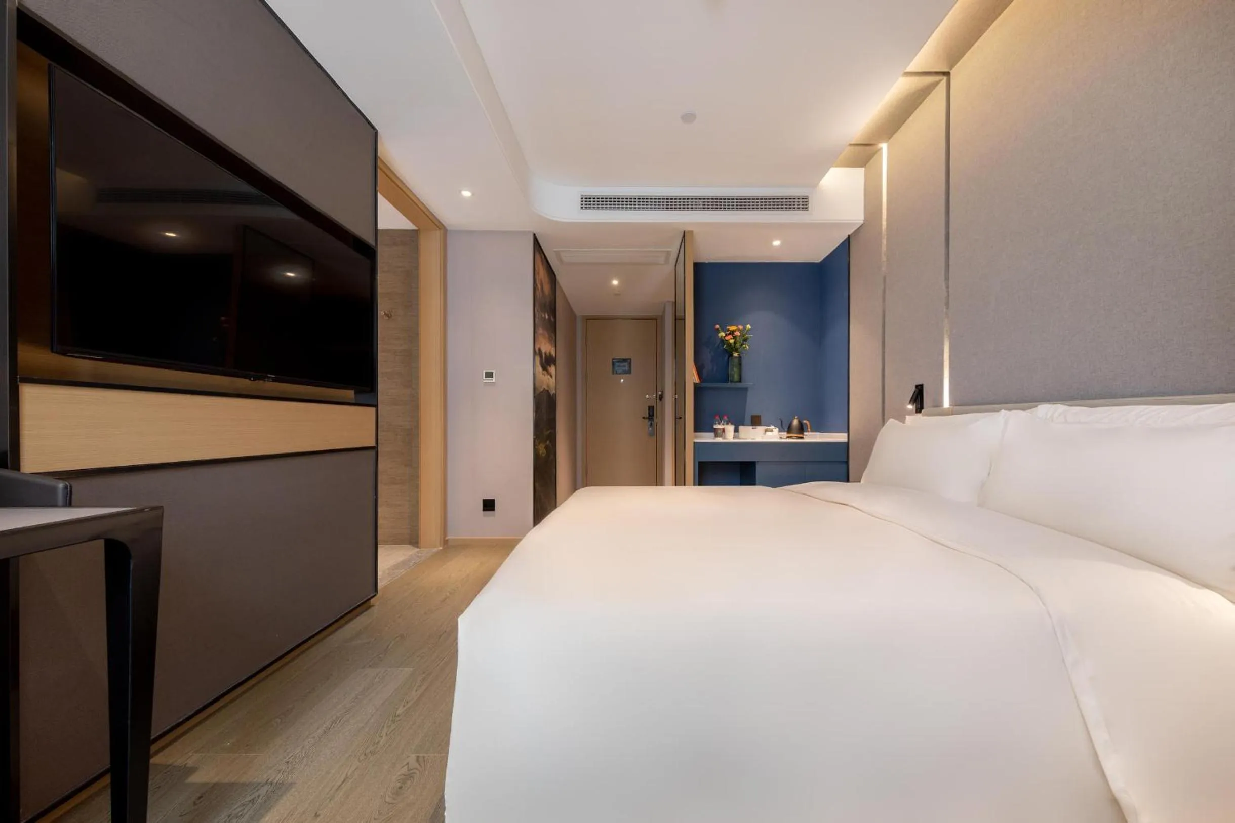 Bed in Atour Hotel Xiamen Jimei Lake Business Center