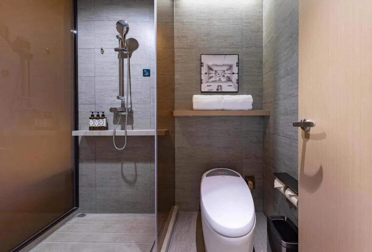 Bathroom in Atour Hotel Jinan Quancheng Plaza Kuanhouli