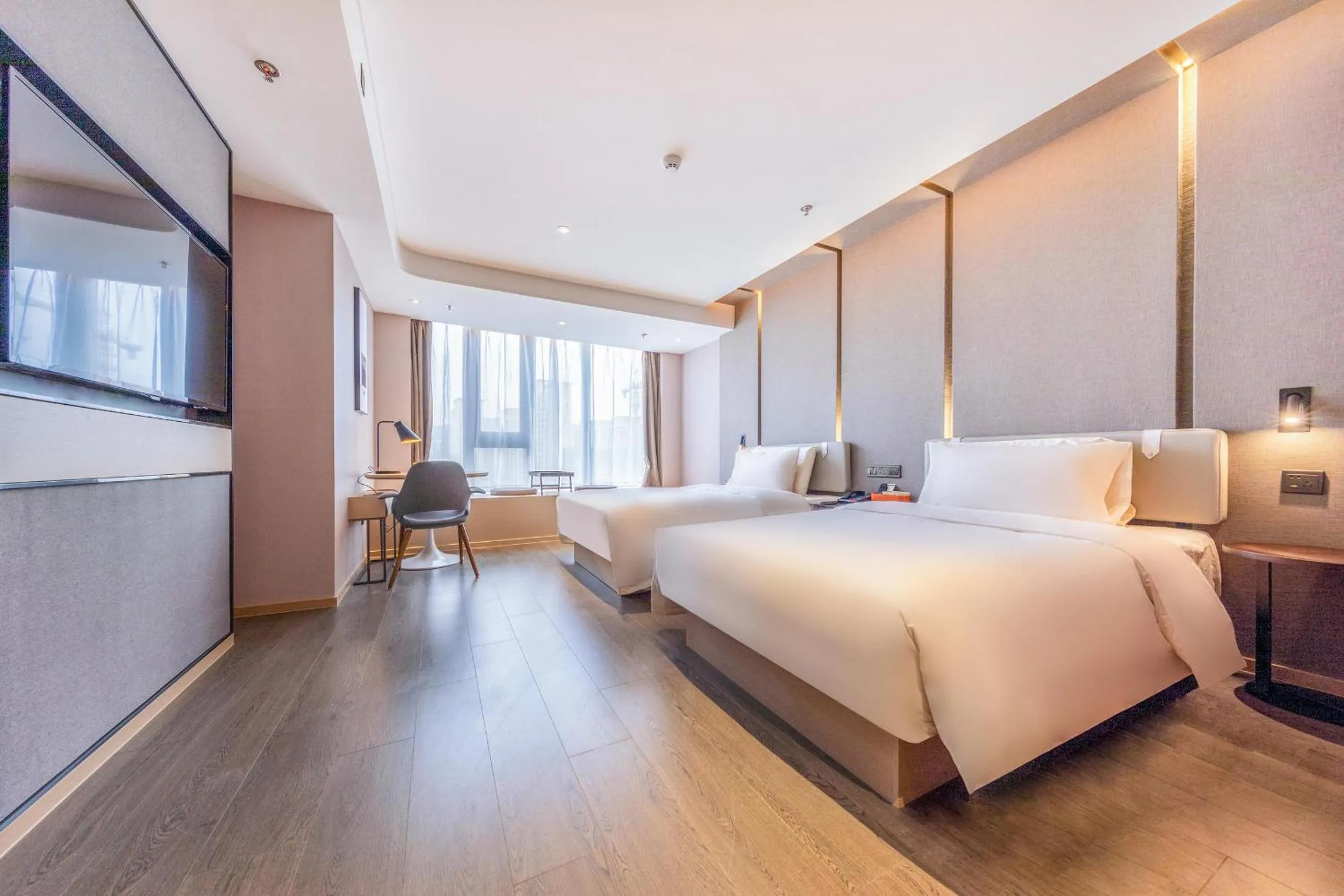 Bed in Atour Hotel Kunming Hi-tech Wuyue Plaza