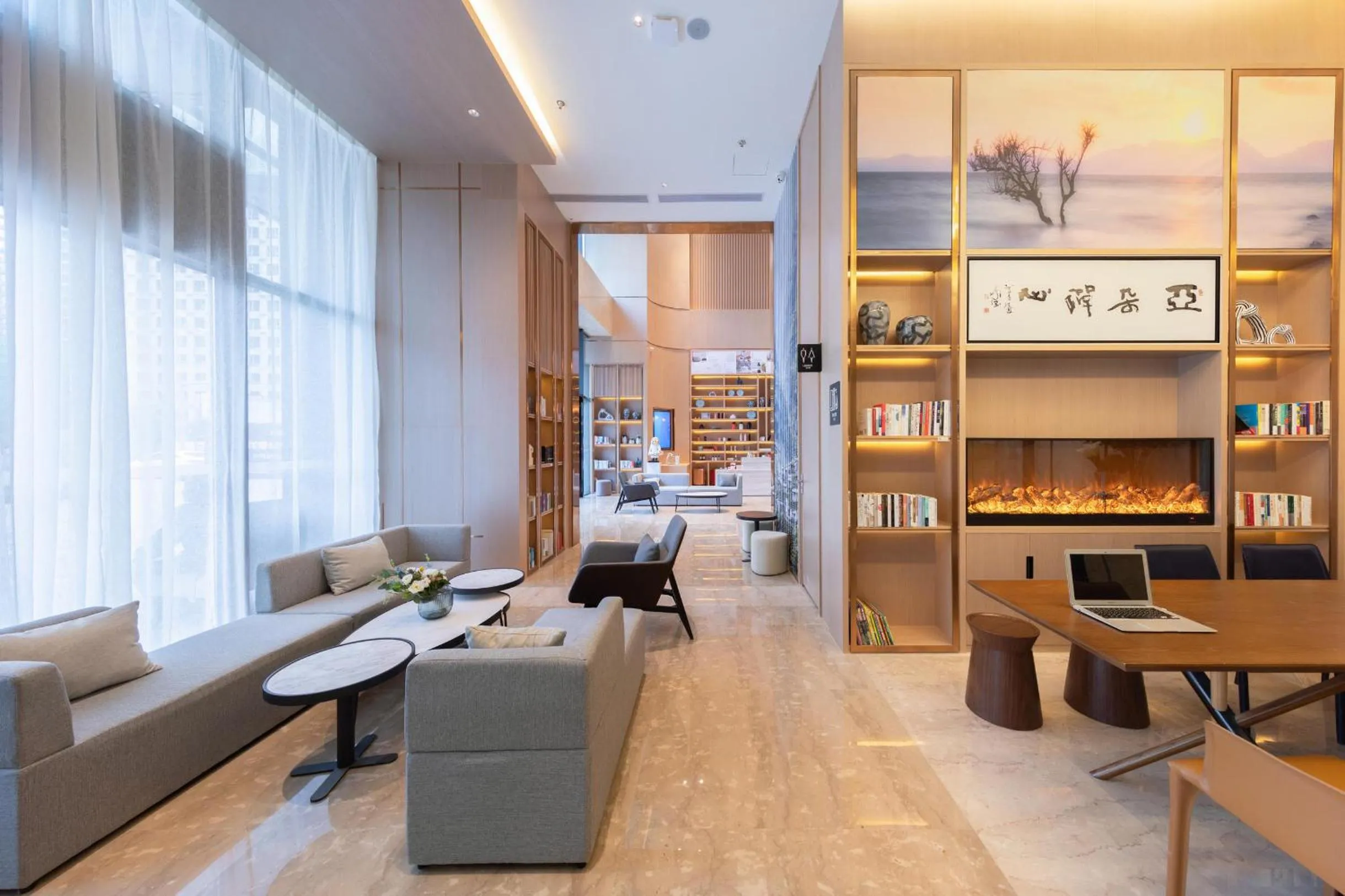 Atour Hotel Kunming Hi-tech Wuyue Plaza